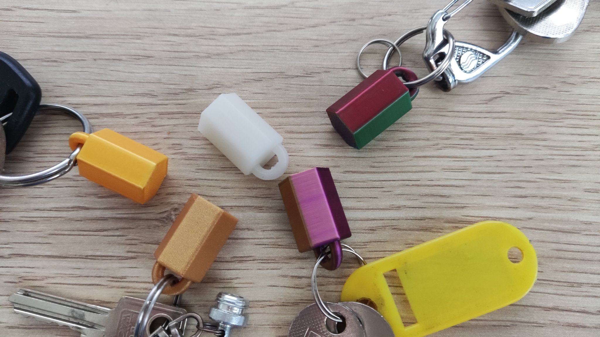 Bộ tổ chức chìa khóa tổ ong tùy chỉnh với thiết kế trực ...