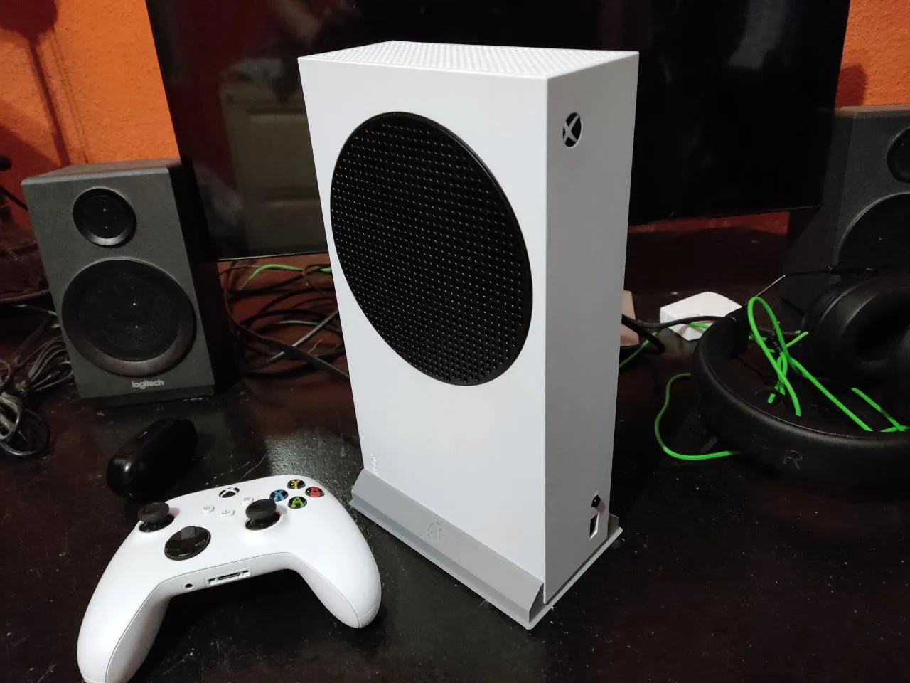 Giá đỡ cho Xbox Series S