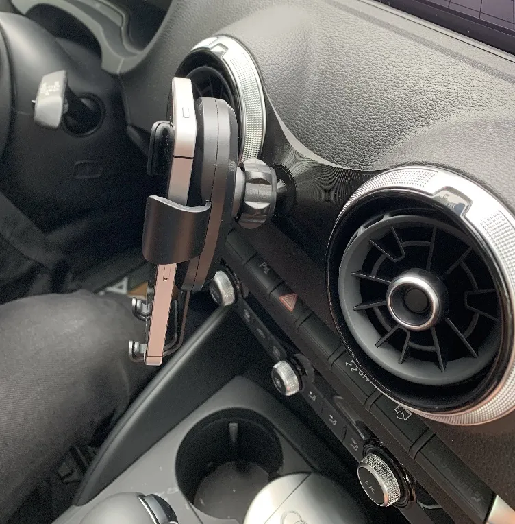 Giá đỡ điện thoại cho Audi A3 (mẫu sau 2013)