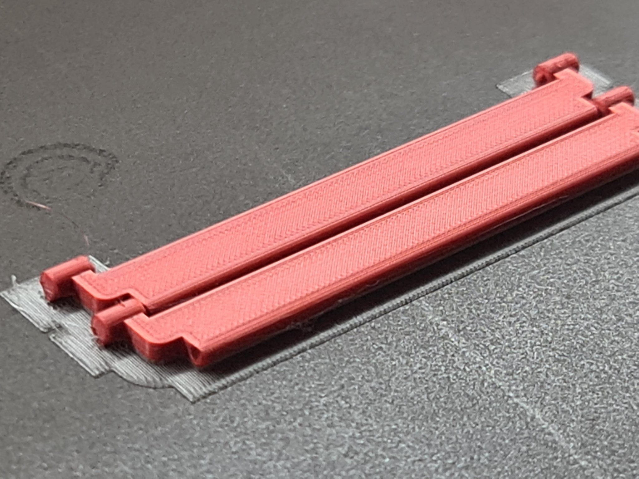 Garage Lego tương thích với cửa cuốn và cửa phân khúc