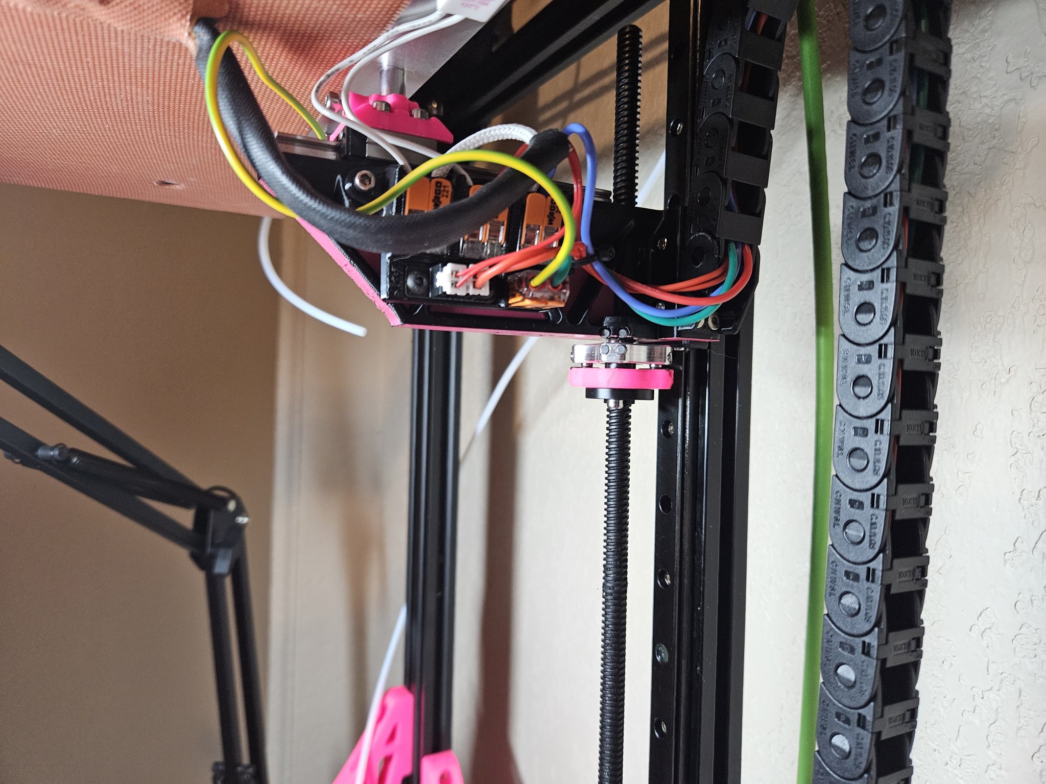 Giá đỡ Wago thứ tư và kết nối JST cho ZeroG Hydra