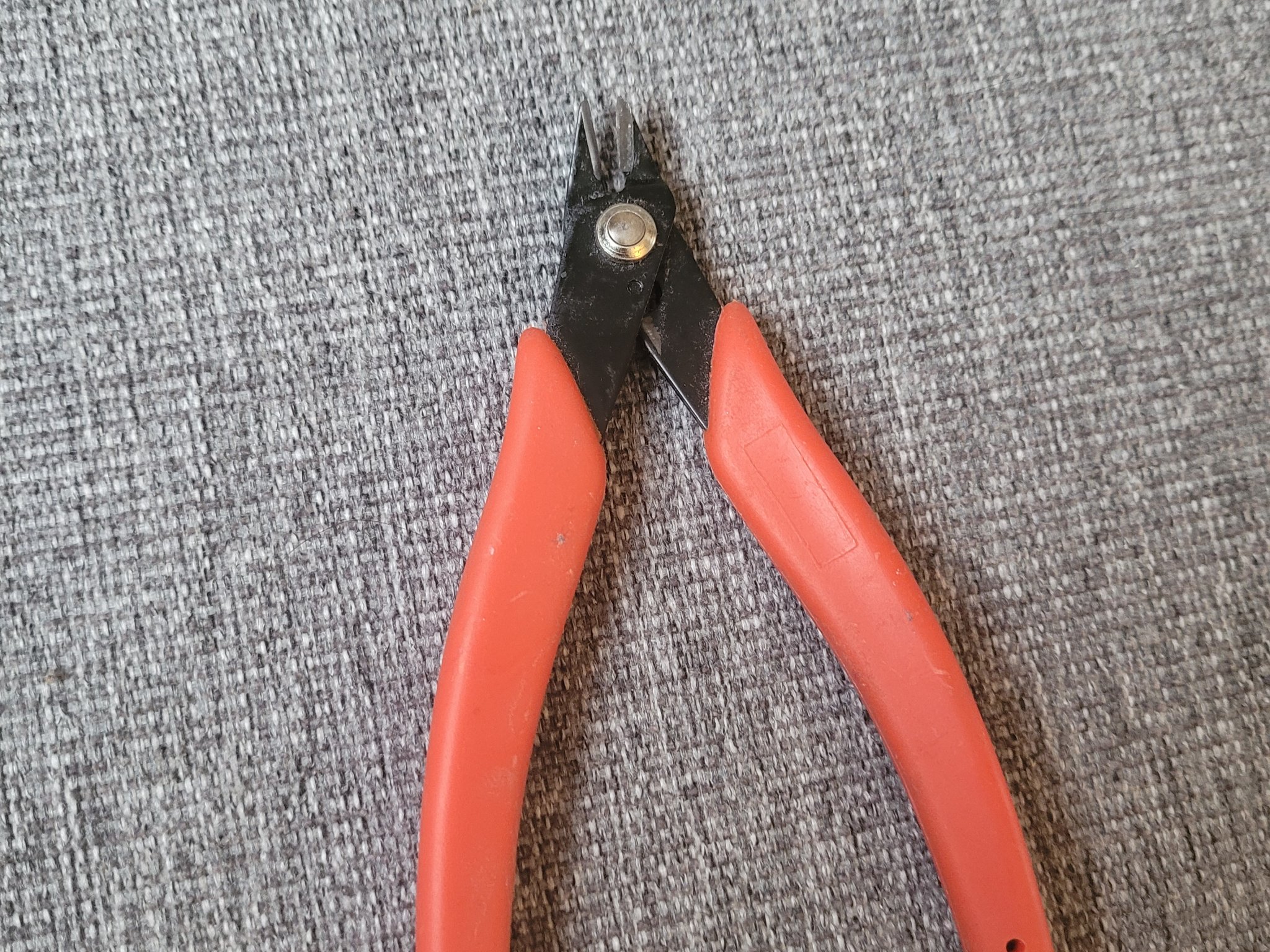 Nắp giữ cắt và nảy mầm cho hệ thống DWC mini