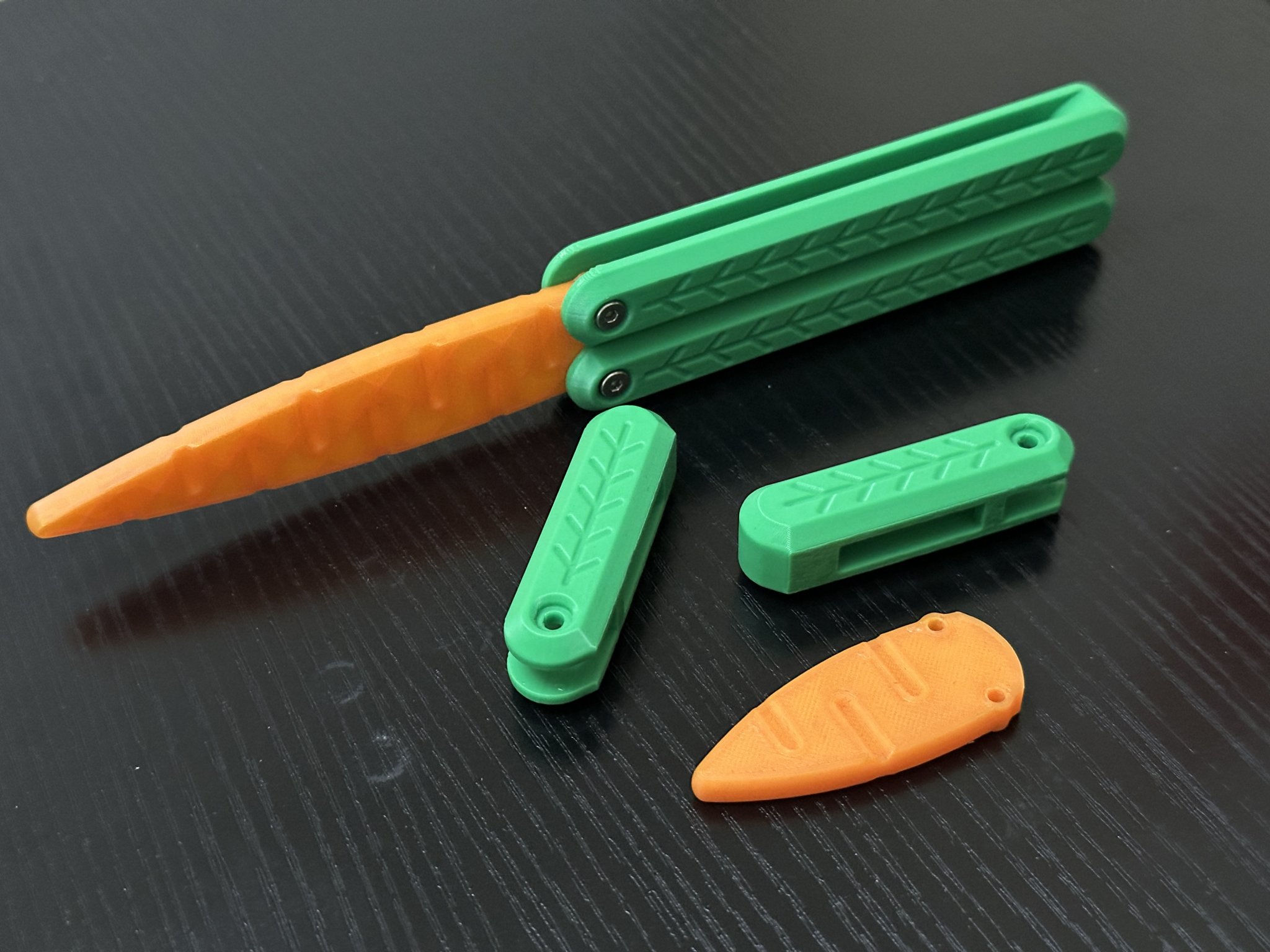 Dao bướm cà rốt ngắn tinh xảo