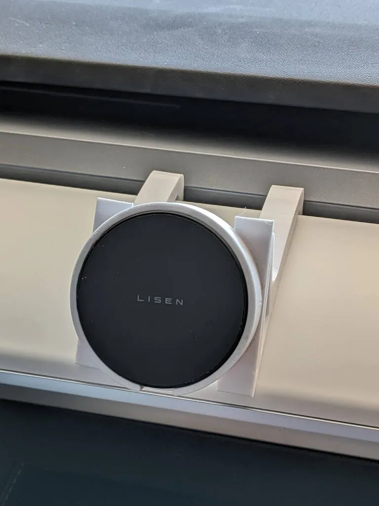 Giá đỡ Magsafe cho Tesla Model 3/Y chắc chắn hơn