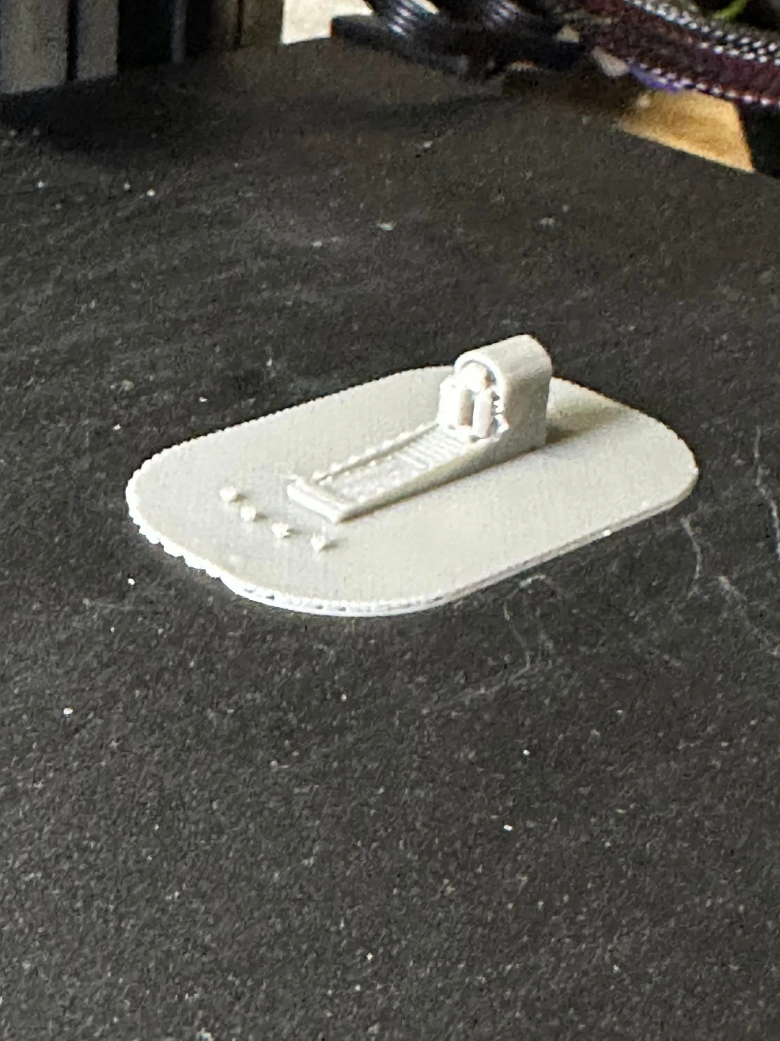 Skee-Ball tỉ lệ N với bóng cho mô hình đường sắt