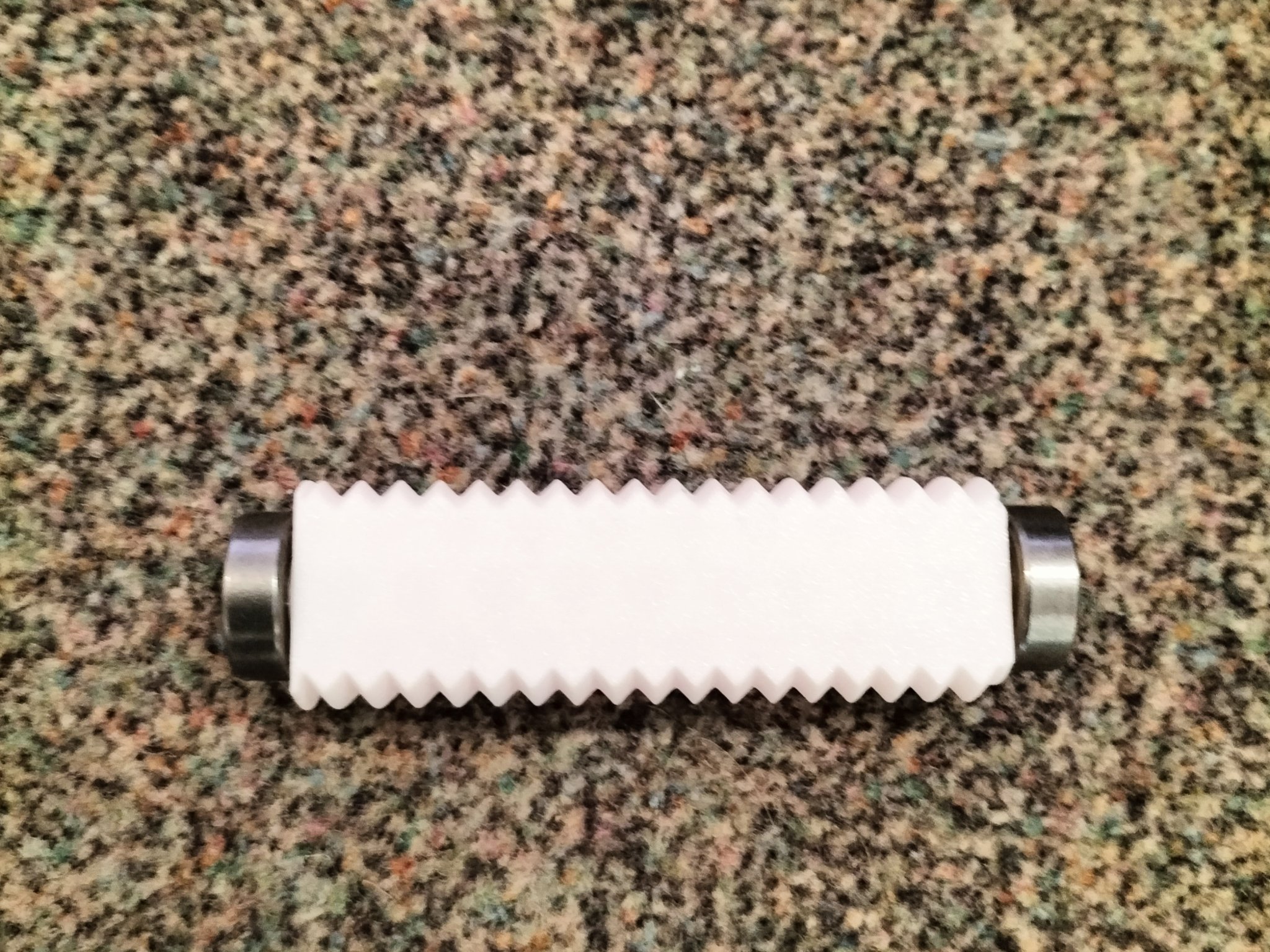 Giá đỡ trục cuộn cho hộp khô DAISO tối ưu hóa