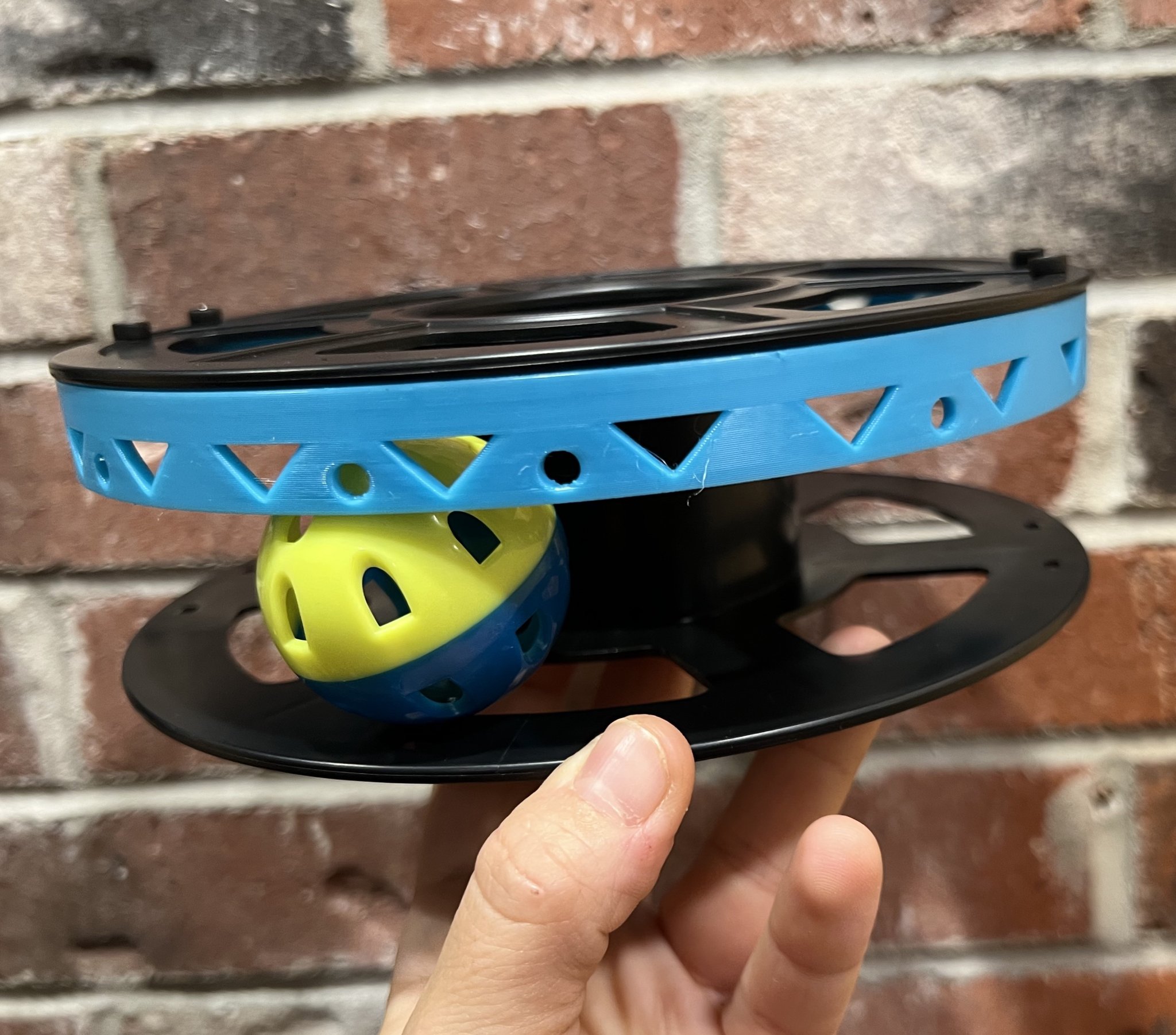 Đồ chơi cho mèo từ cuộn chỉ remix! eSun và Sunlu