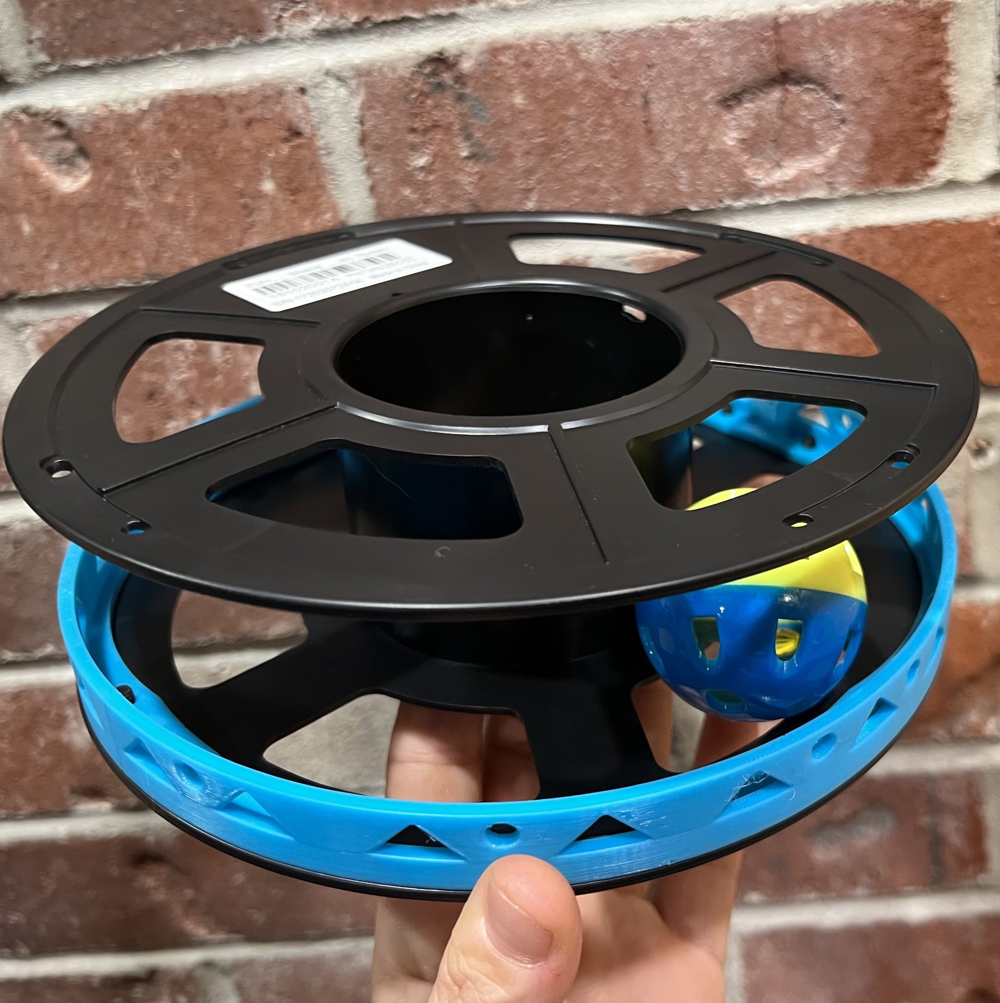 Đồ chơi cho mèo từ cuộn chỉ remix! eSun và Sunlu