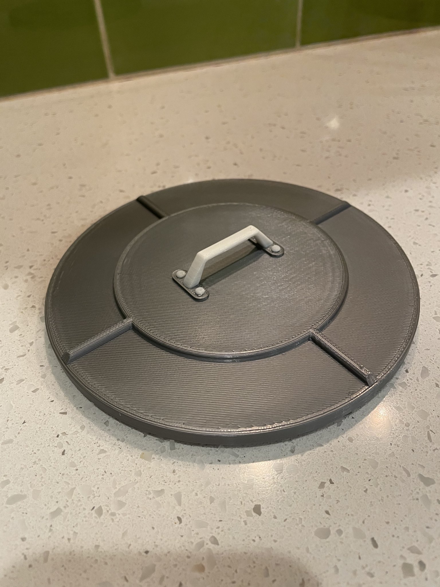 Nắp thùng rác - Mô hình đơn giản đã chỉnh sửa