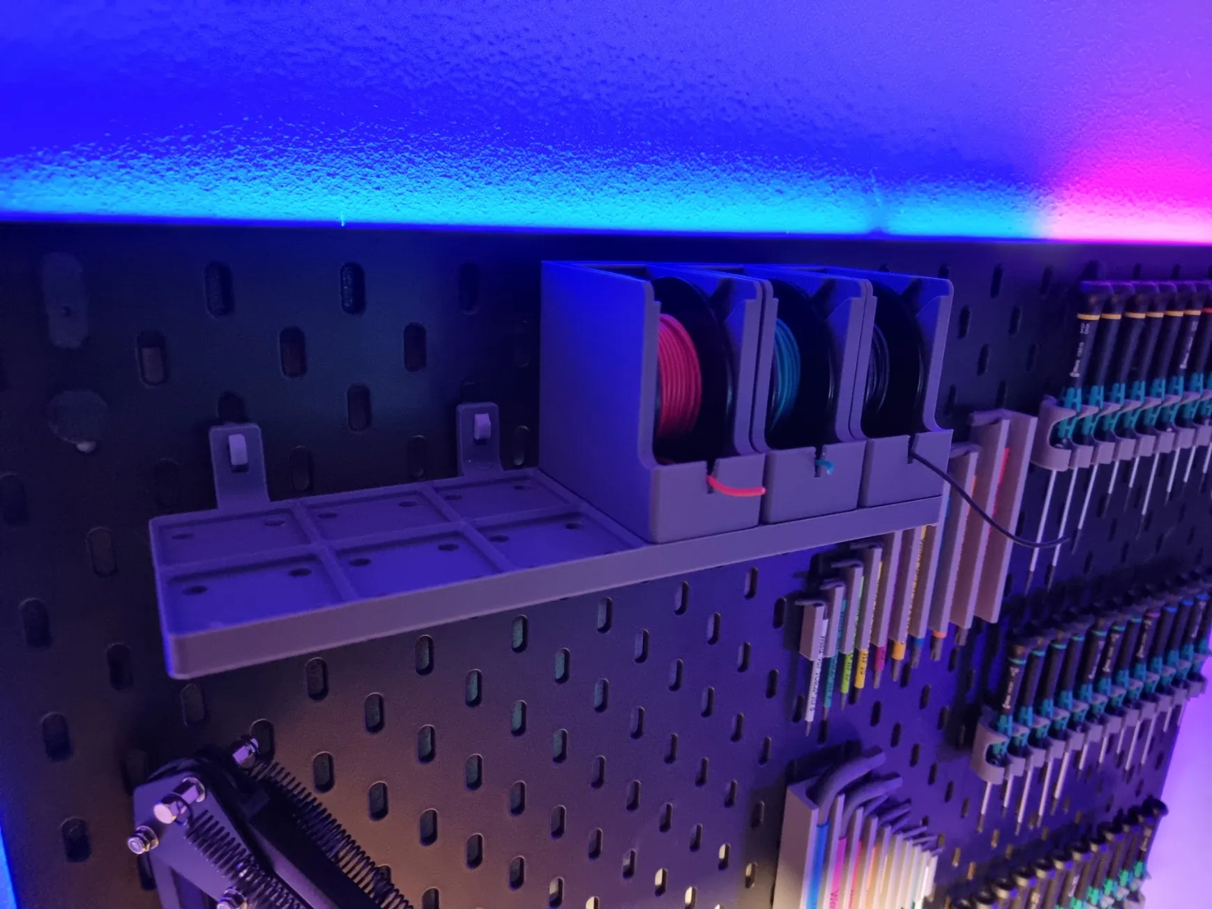 Giá đỡ gridfinity cho skadis với móc đa năng