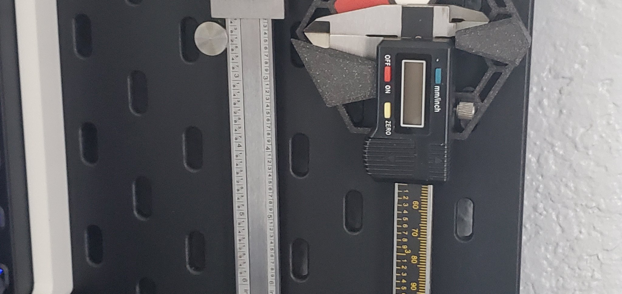 Giá đỡ thước kẹp Skadis cho thước kẹp nhỏ 6 inch