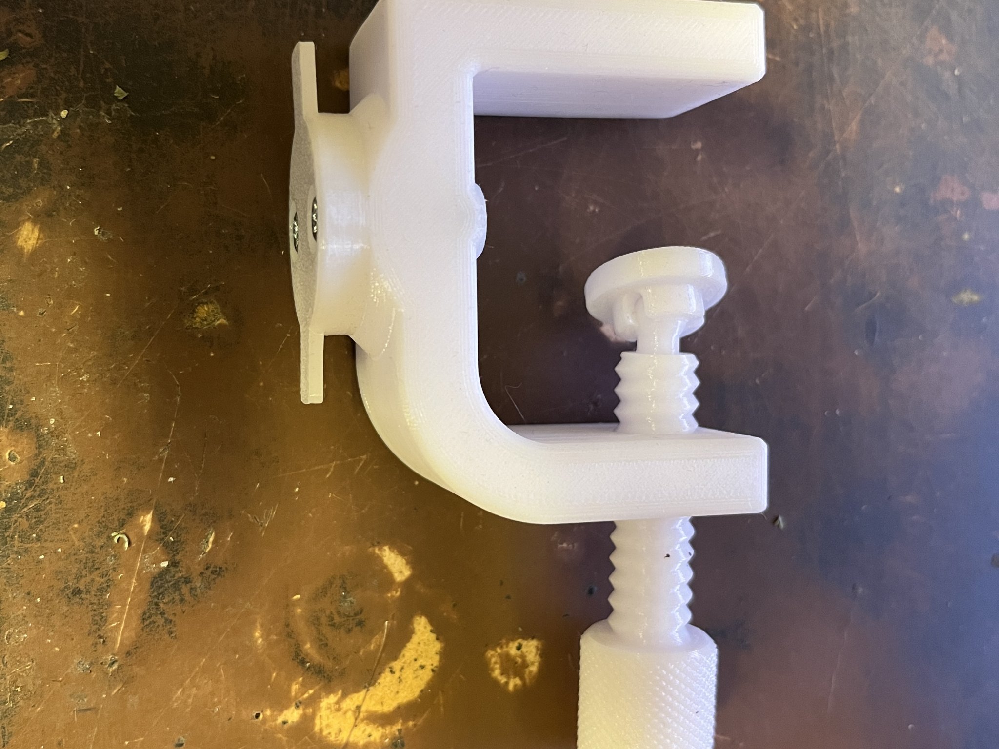 Giá đỡ g-clamp tạm thời cho camera Tapo C200