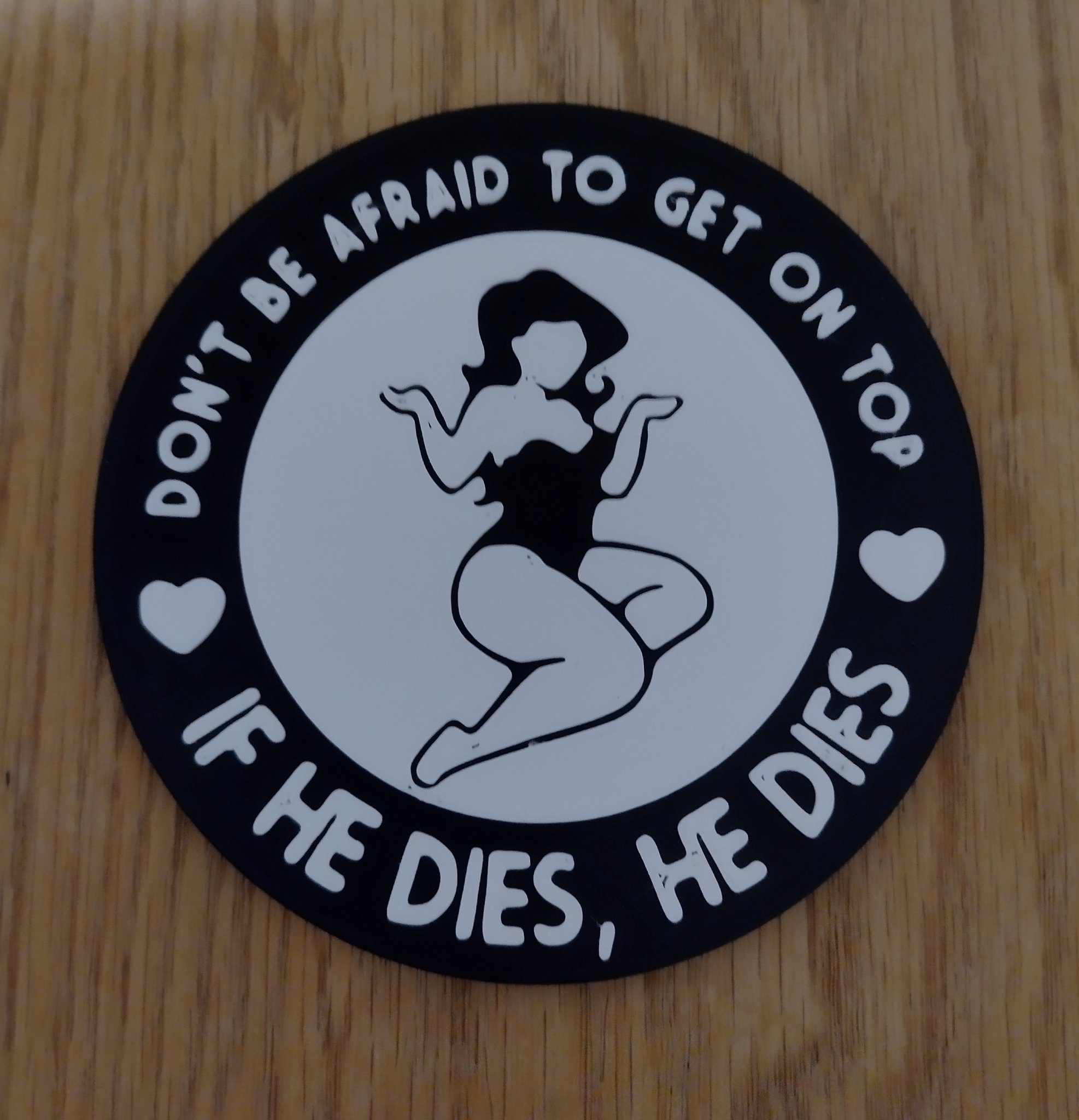 Nam châm badage với thiết kế độc đáo và sáng tạo