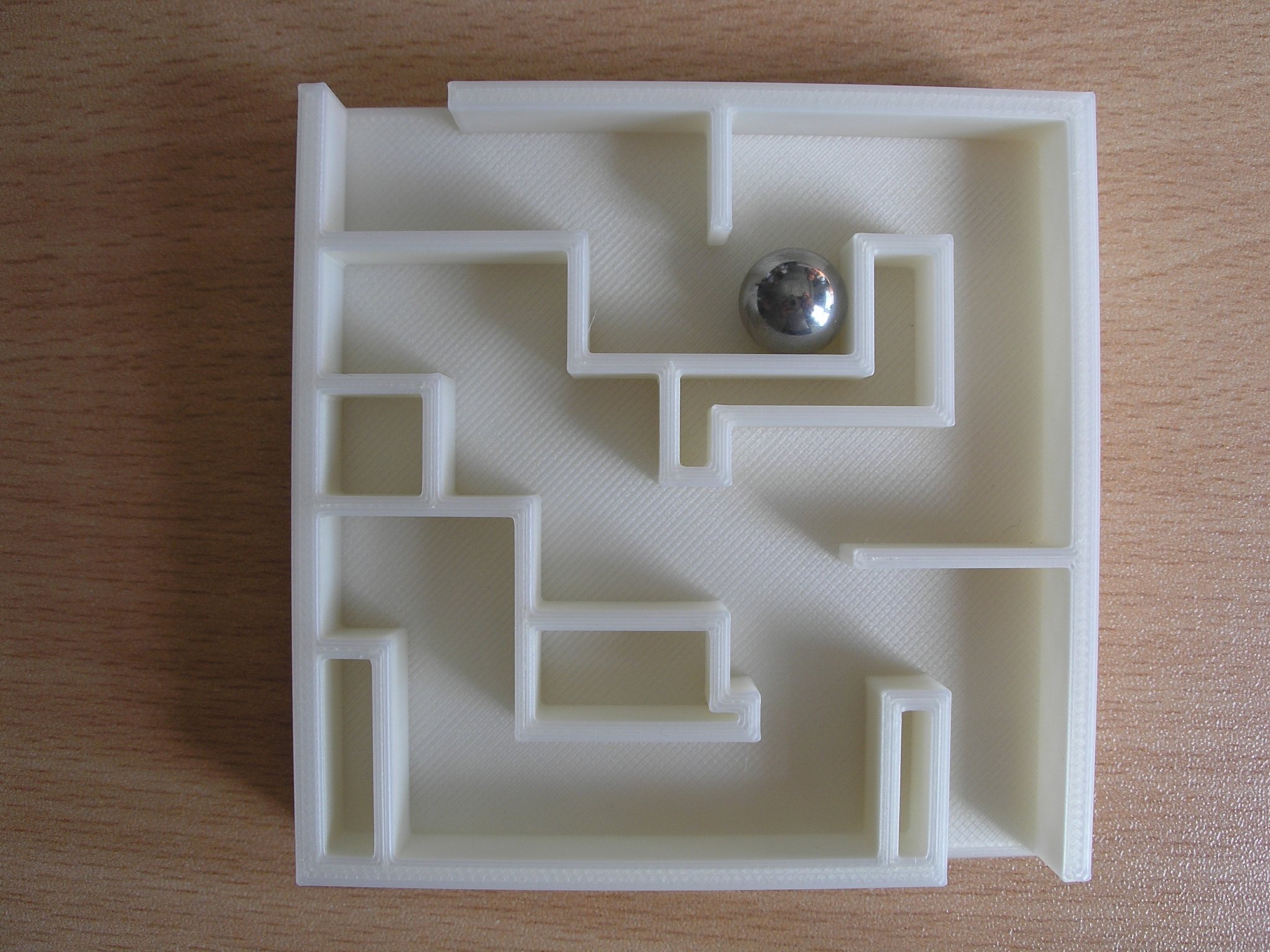 Mê cung bi lăn 2 trong 1 cho trẻ em mầm non