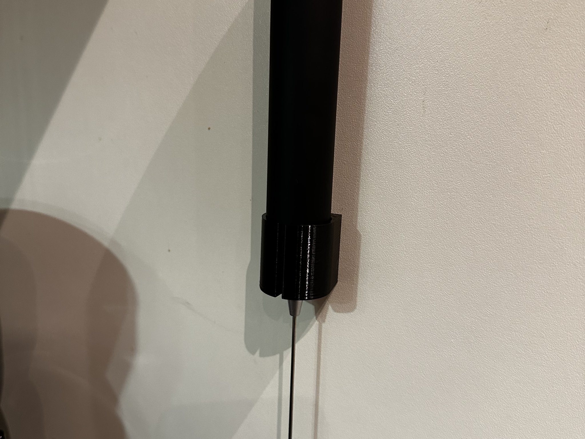 Giá đỡ treo tường cho máy đánh sữa Ideenwelt