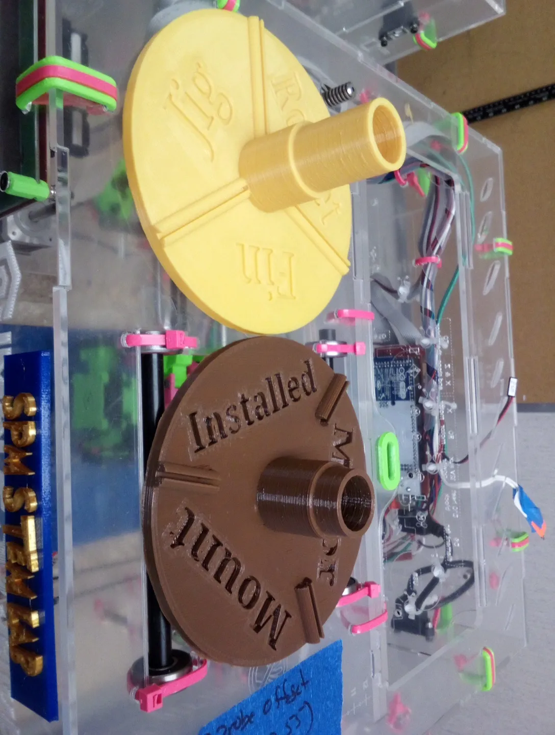 Giá đỡ cánh tên lửa Estes Rocket-3 cho học sinh lớp 5