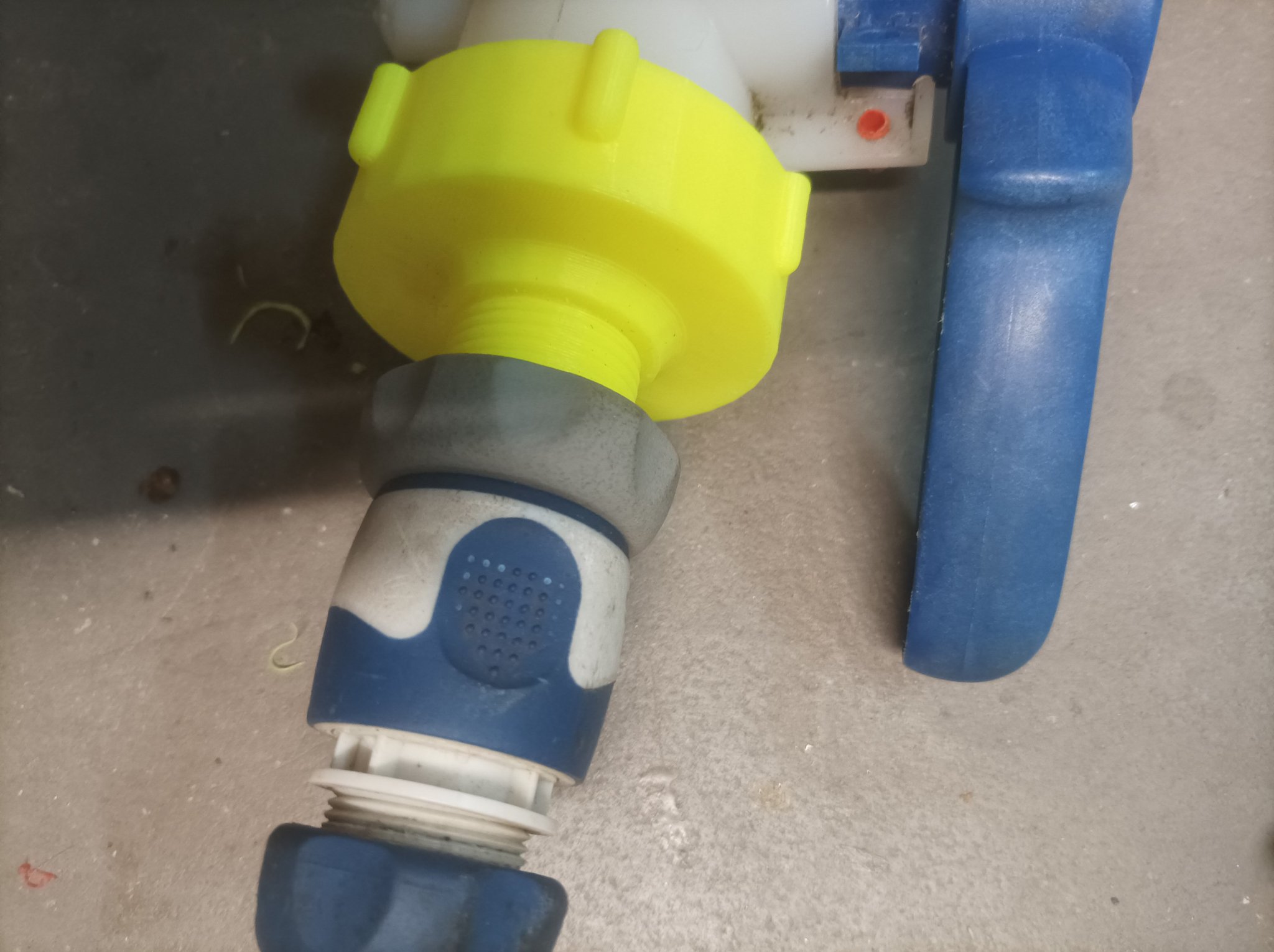 Đầu nối cho thùng IBC 60 x 6 inch