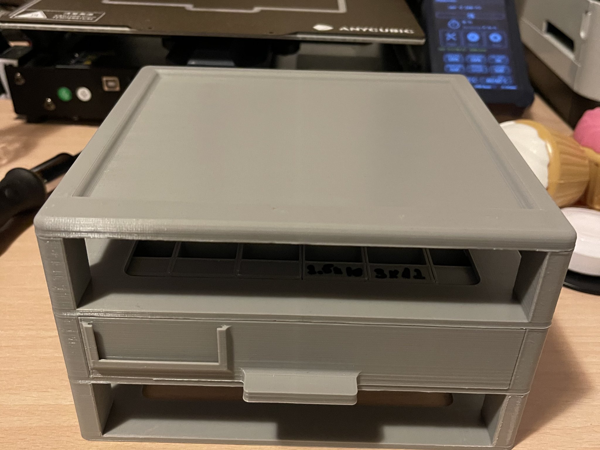 Hộp tổ chức vít, đai ốc mô-đun có thể xếp chồng