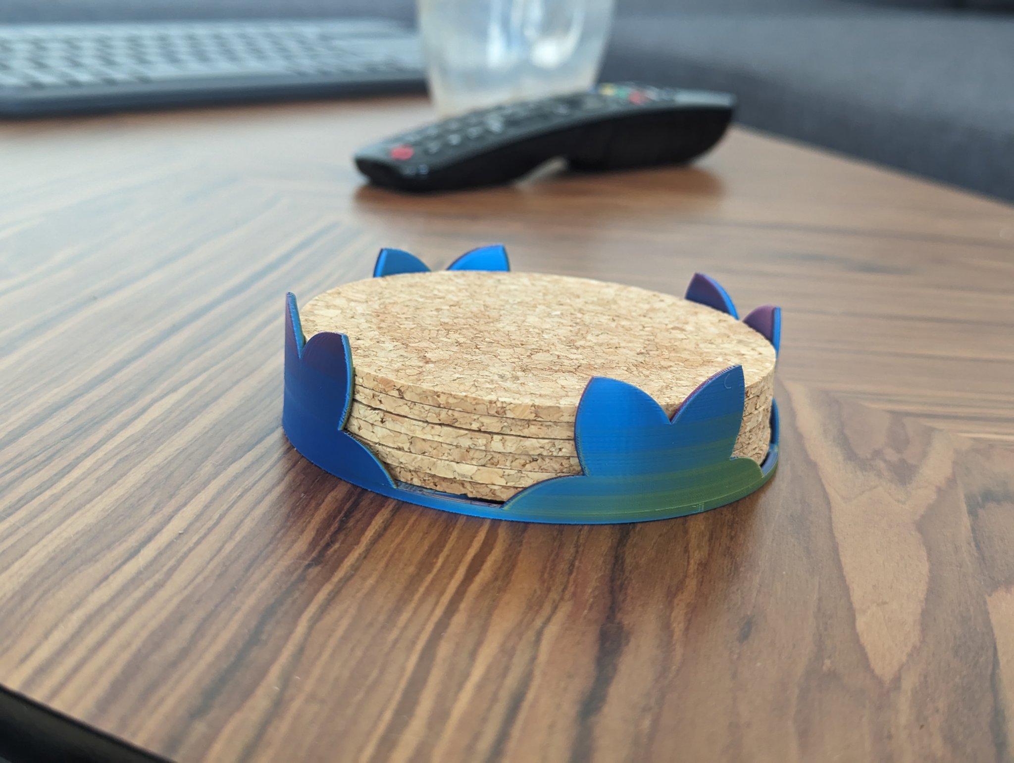 Bình đựng lót ly hình hoa 96mm