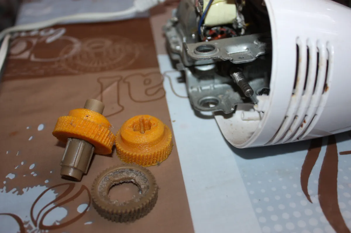 Sửa chữa công cụ nhà bếp quý giá cho mẹ