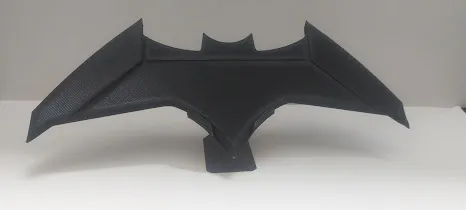 Batarang và giá đỡ từ Liên minh công lý