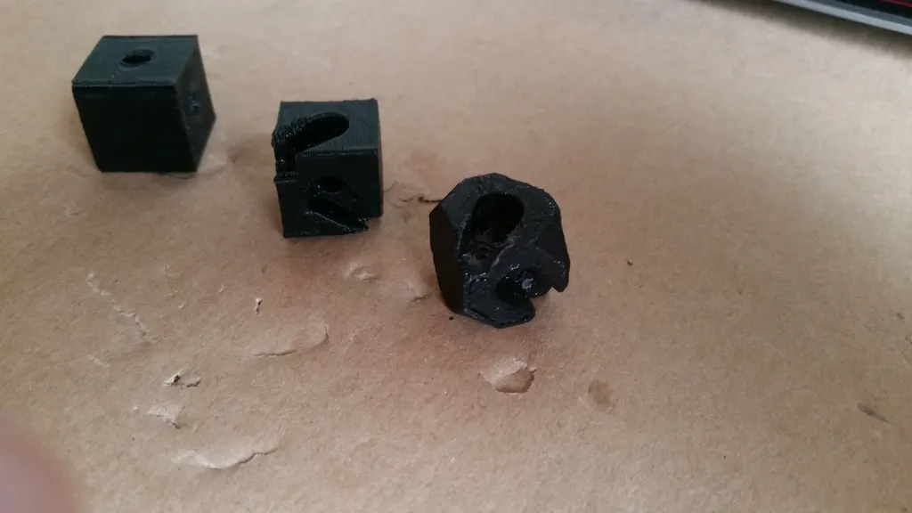 Khớp nối đa năng dựa trên servo 9G