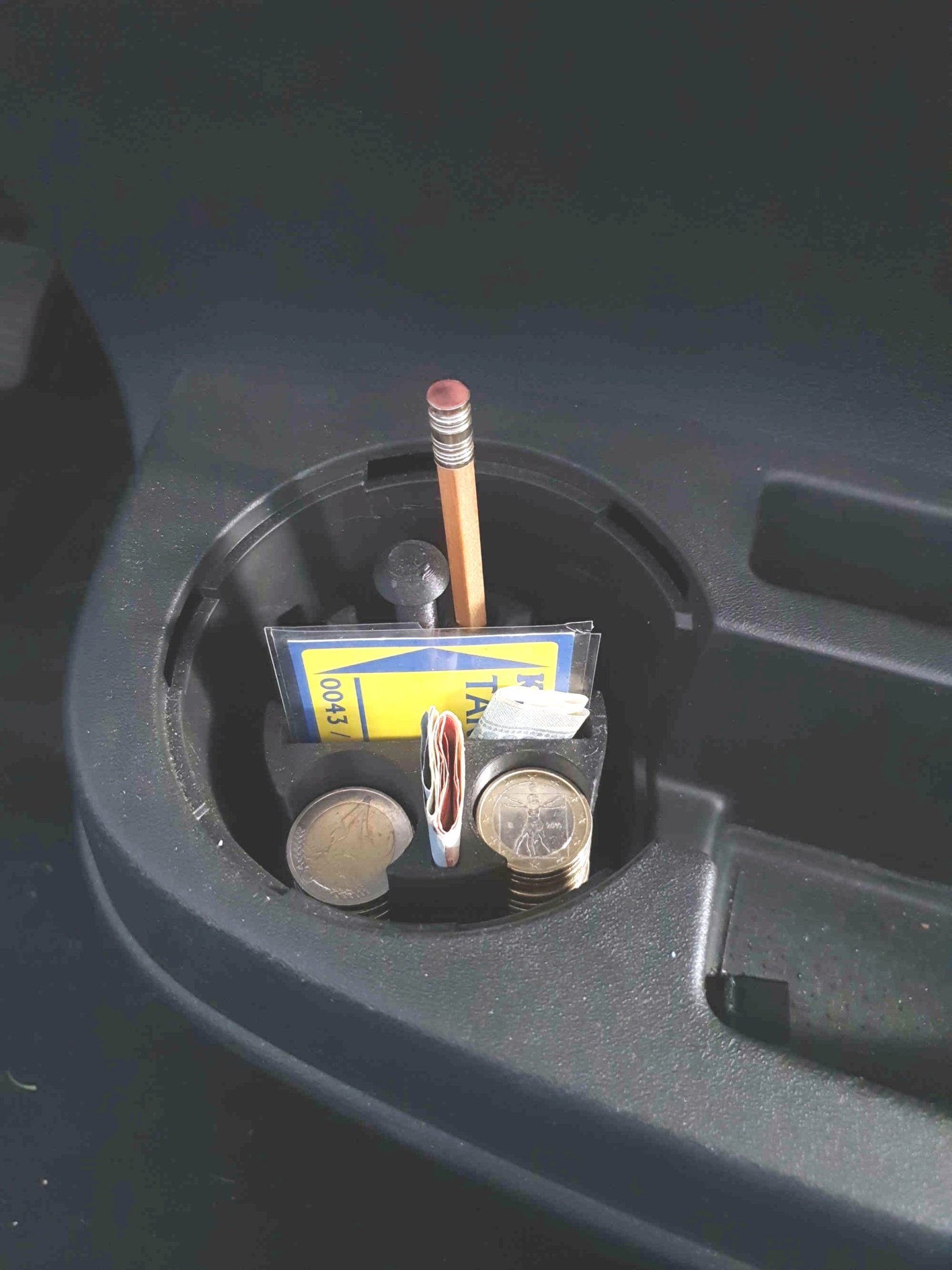 Giá đỡ tiền xu cho trung tâm điều khiển Fiat Ducato