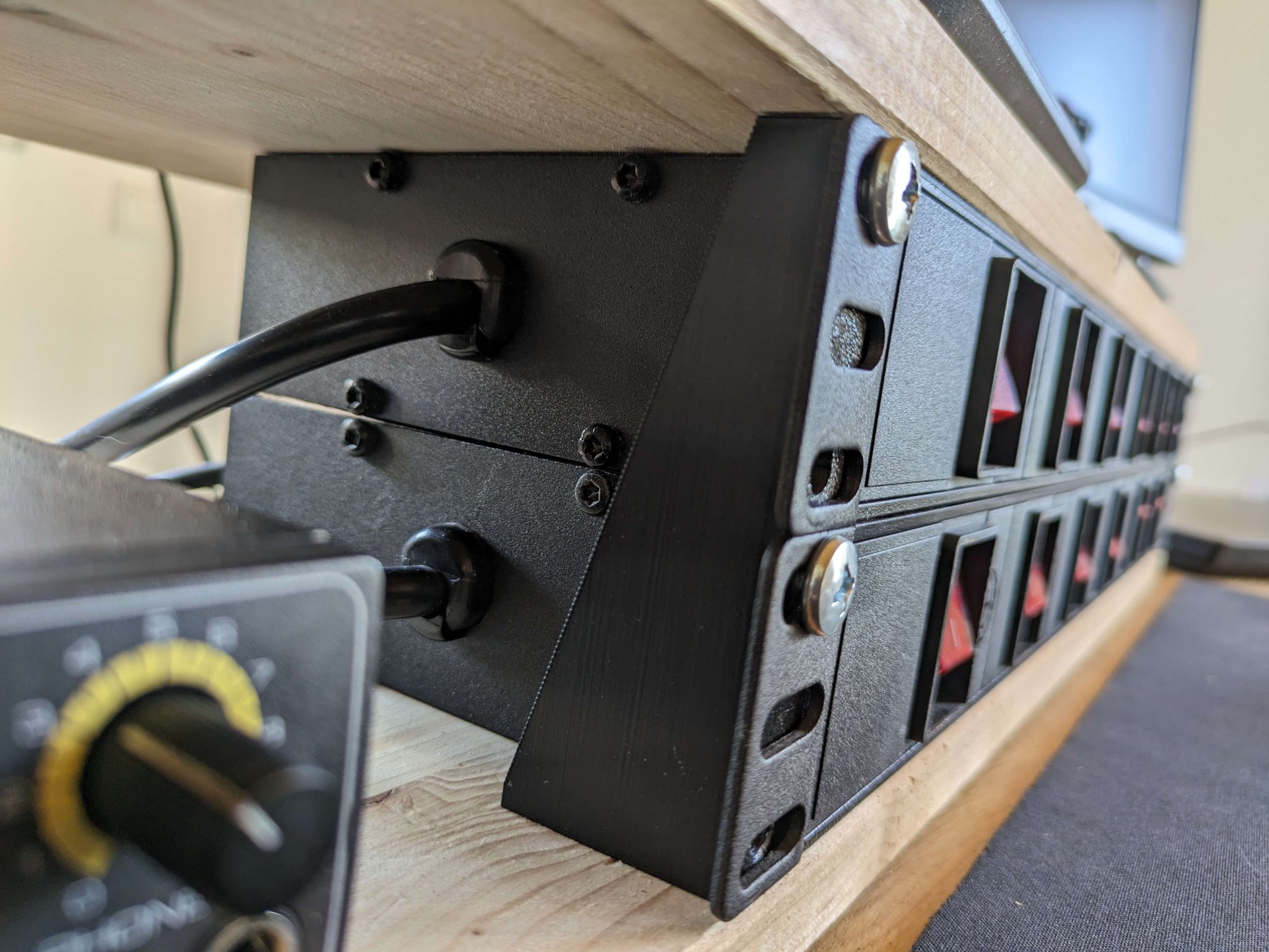 Giá đỡ lắp rack 2U cho thiết bị 19'' và 10