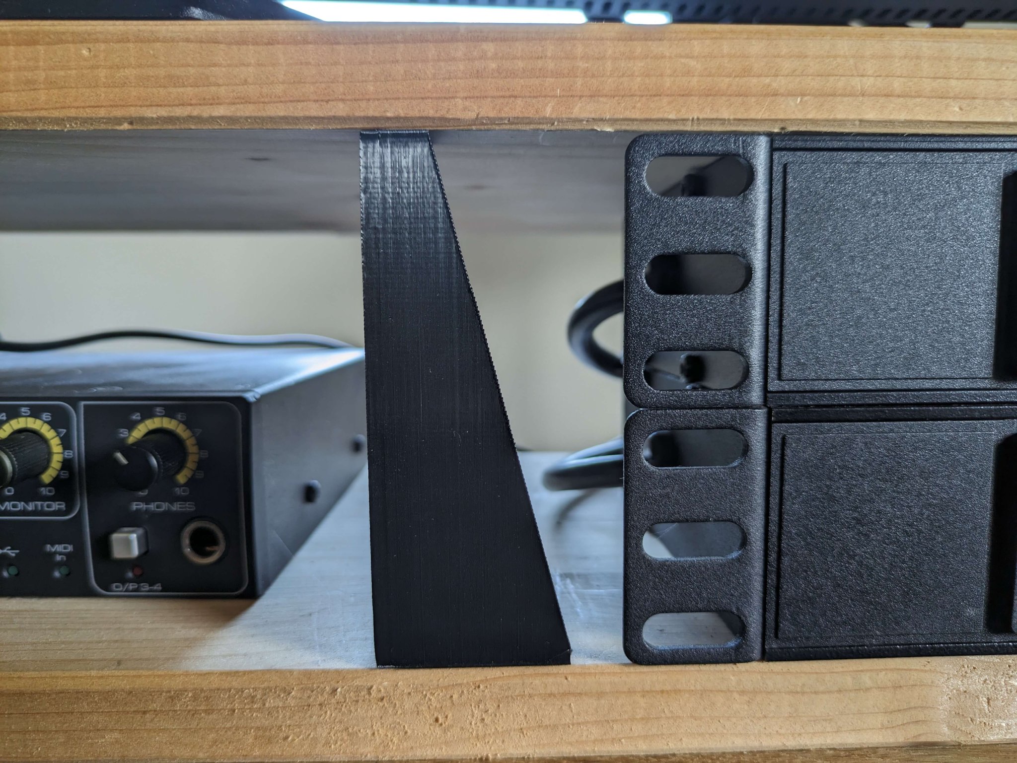 Giá đỡ lắp rack 2U cho thiết bị 19'' và 10