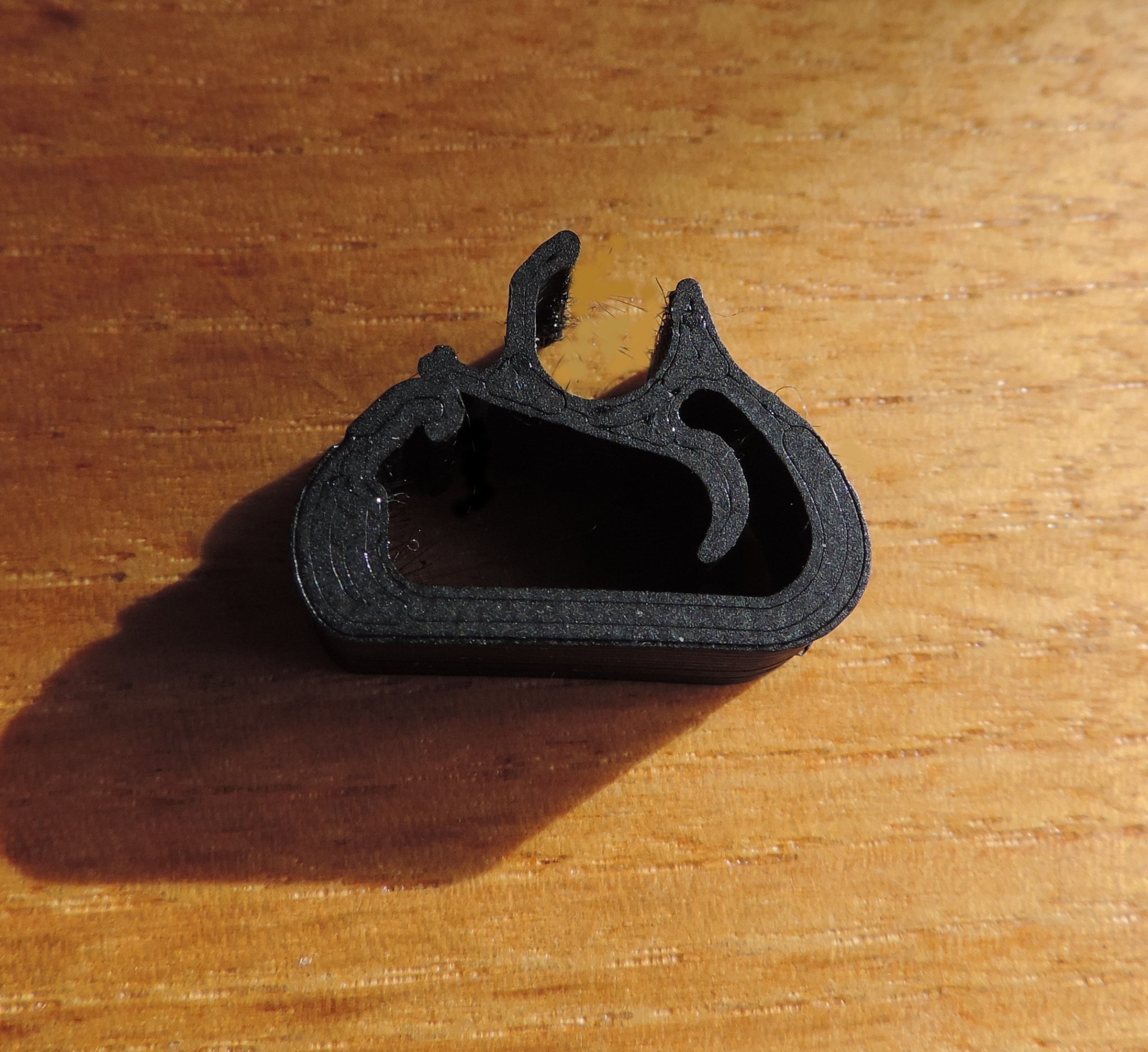 Cái kẹp ống nước cho cần gạt nước Peugeot 3008/5008