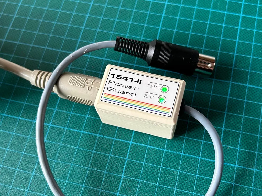 Vỏ bảo vệ nguồn 1541-II cho dự án của Stefan Wagner