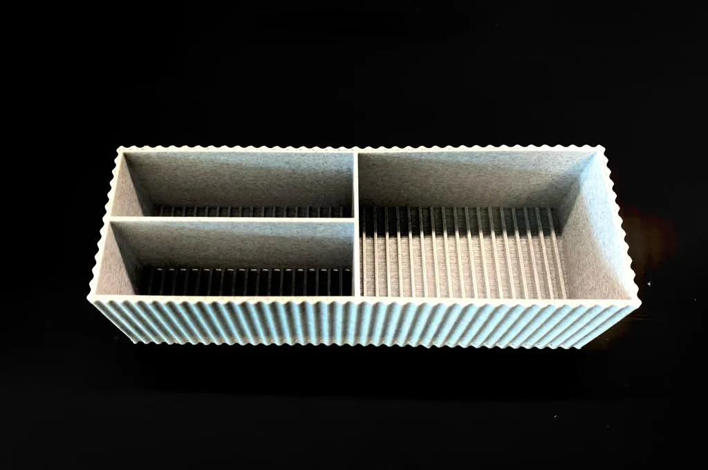 Giá đỡ bọt biển 3 ngăn với thiết kế thoát nước