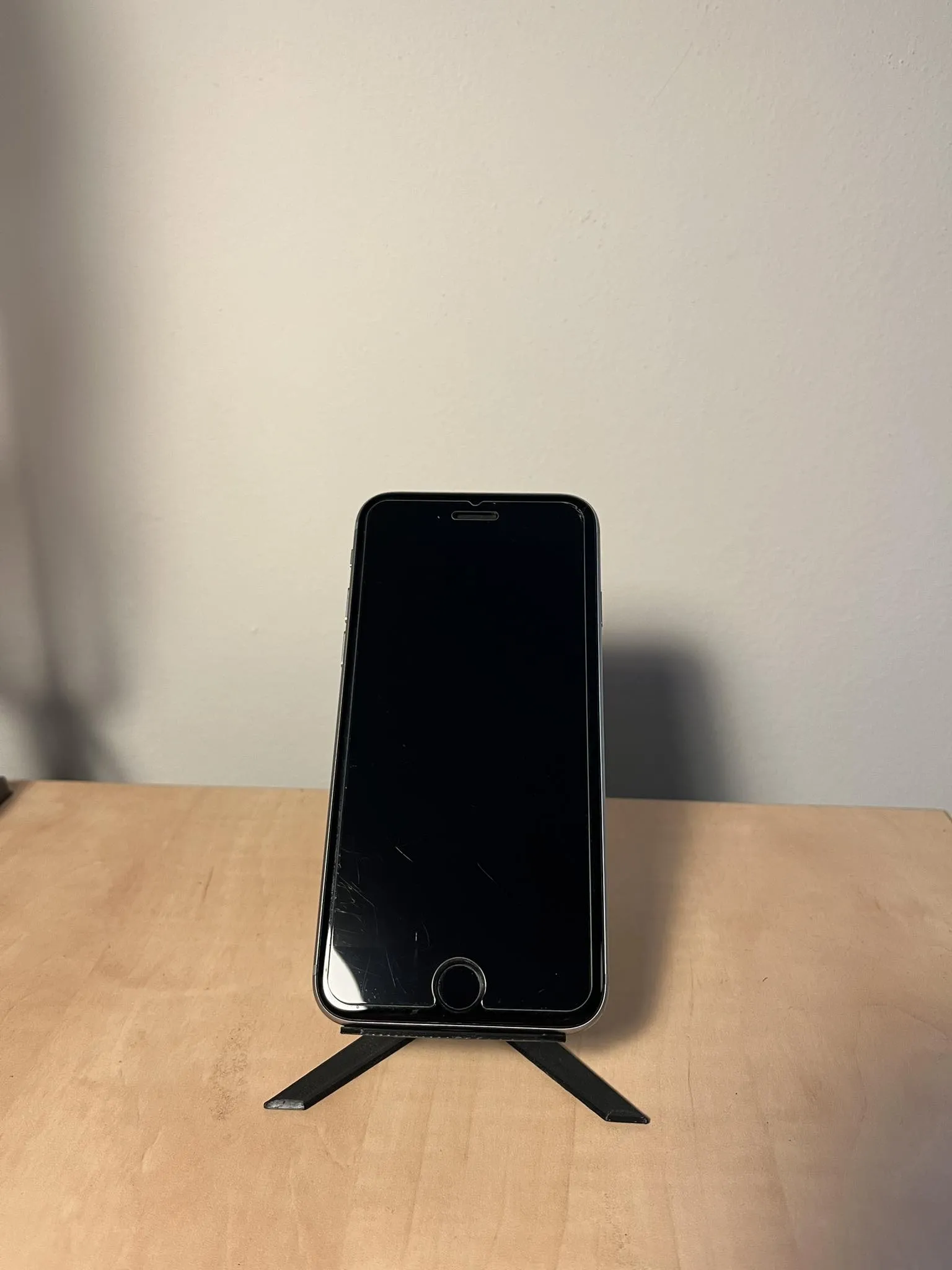 Giá đỡ điện thoại tối ưu hóa hình học thời thượng