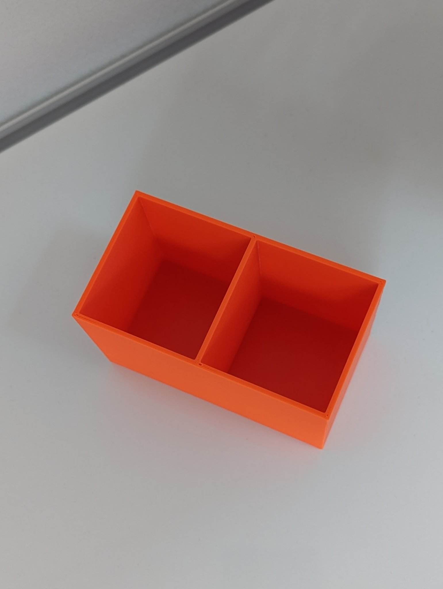 Thùng chứa đa dạng kích thước cho tủ trong phòng tắm