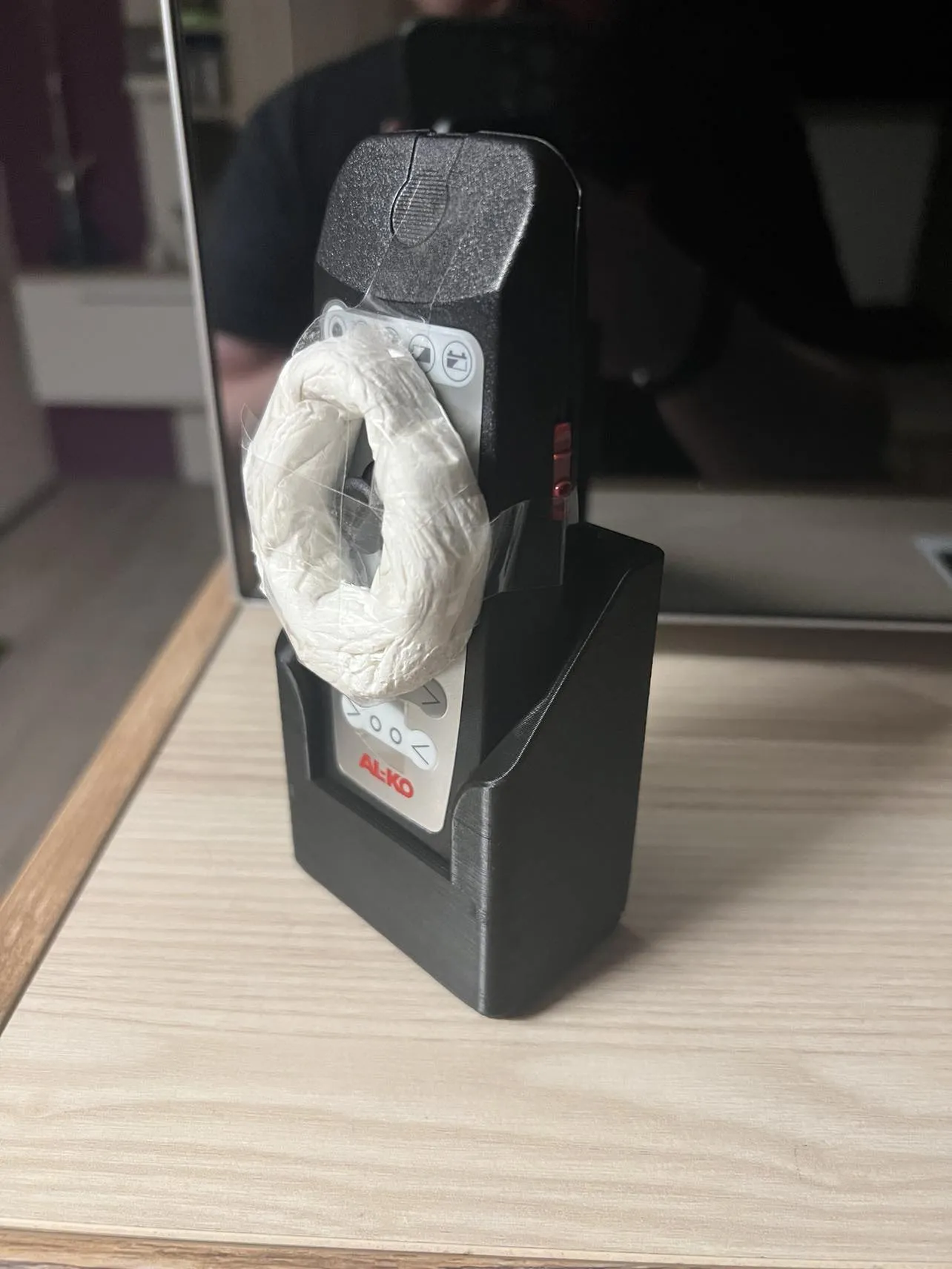 Giá đỡ điều khiển từ xa AL-KO Mammut