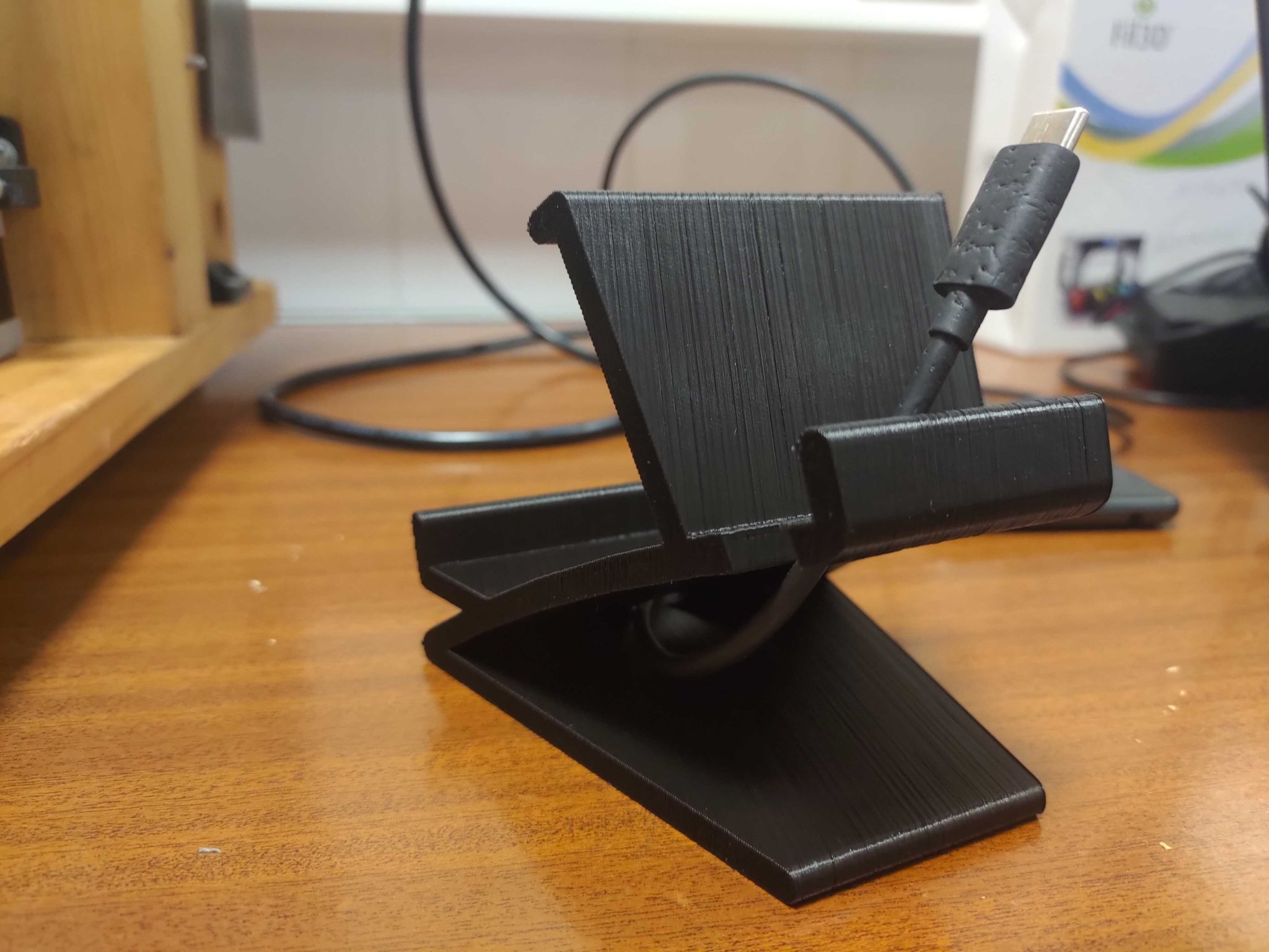 Giá đỡ smartphone đa năng cho máy in 3D