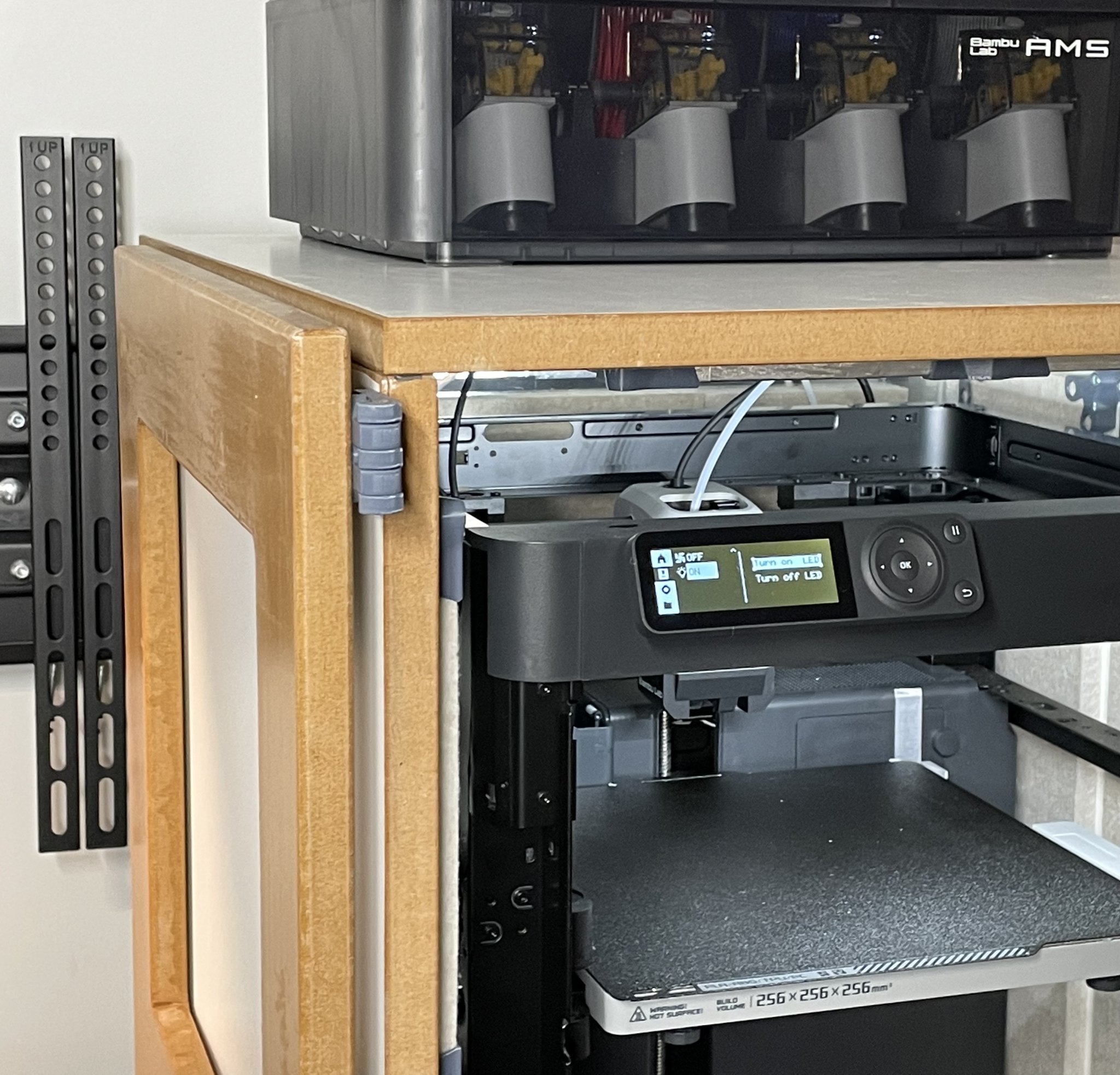 Bản lề cửa 270 độ cho tủ đựng máy in 3D