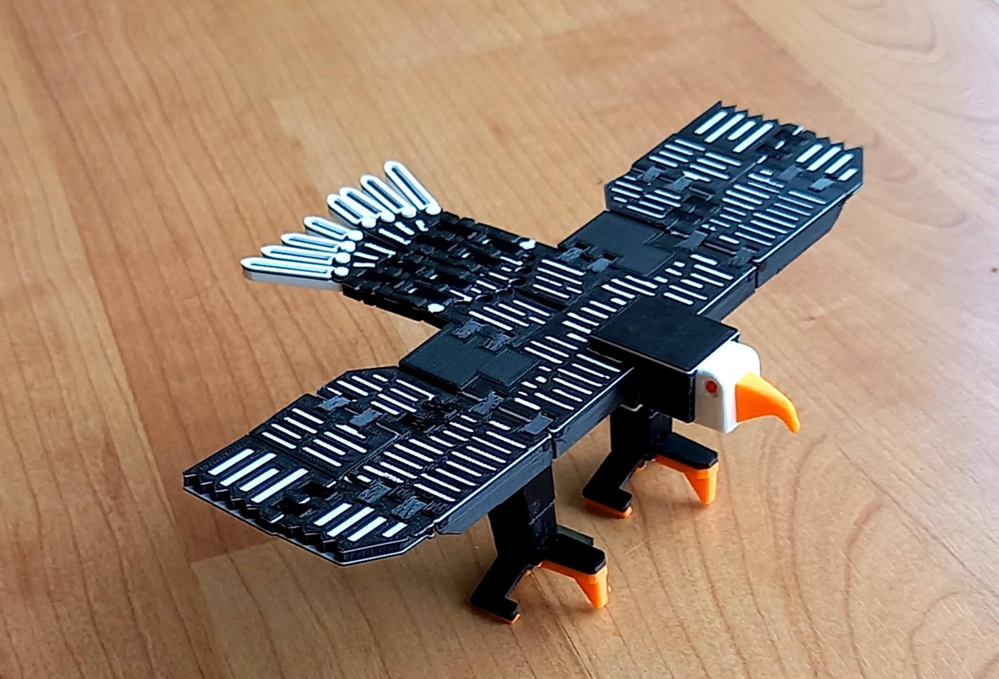 Nhân vật chim đại bàng với tên gọi bí ẩn