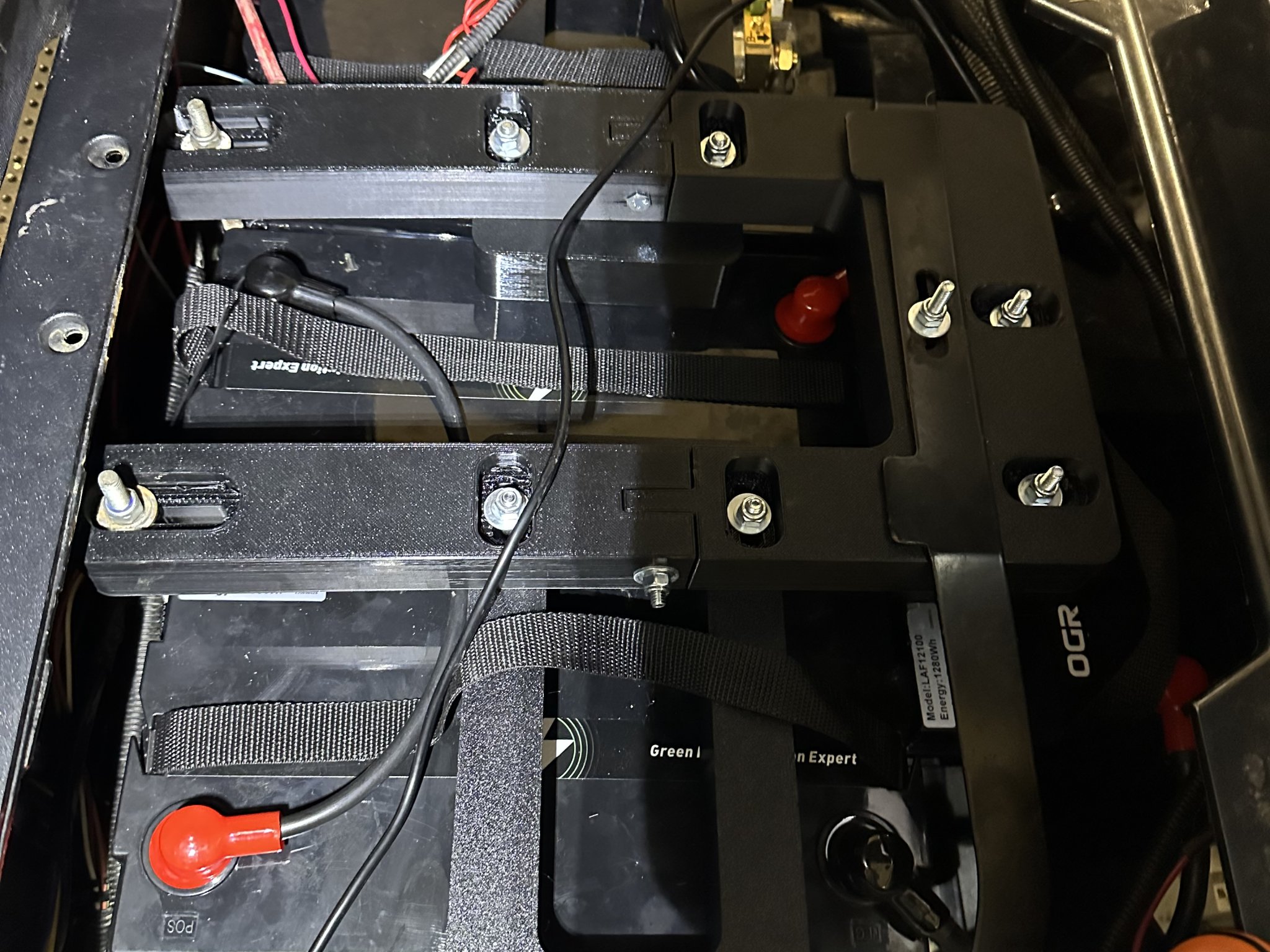 Giá đỡ pin EZGO TXT thay thế cho xe golf