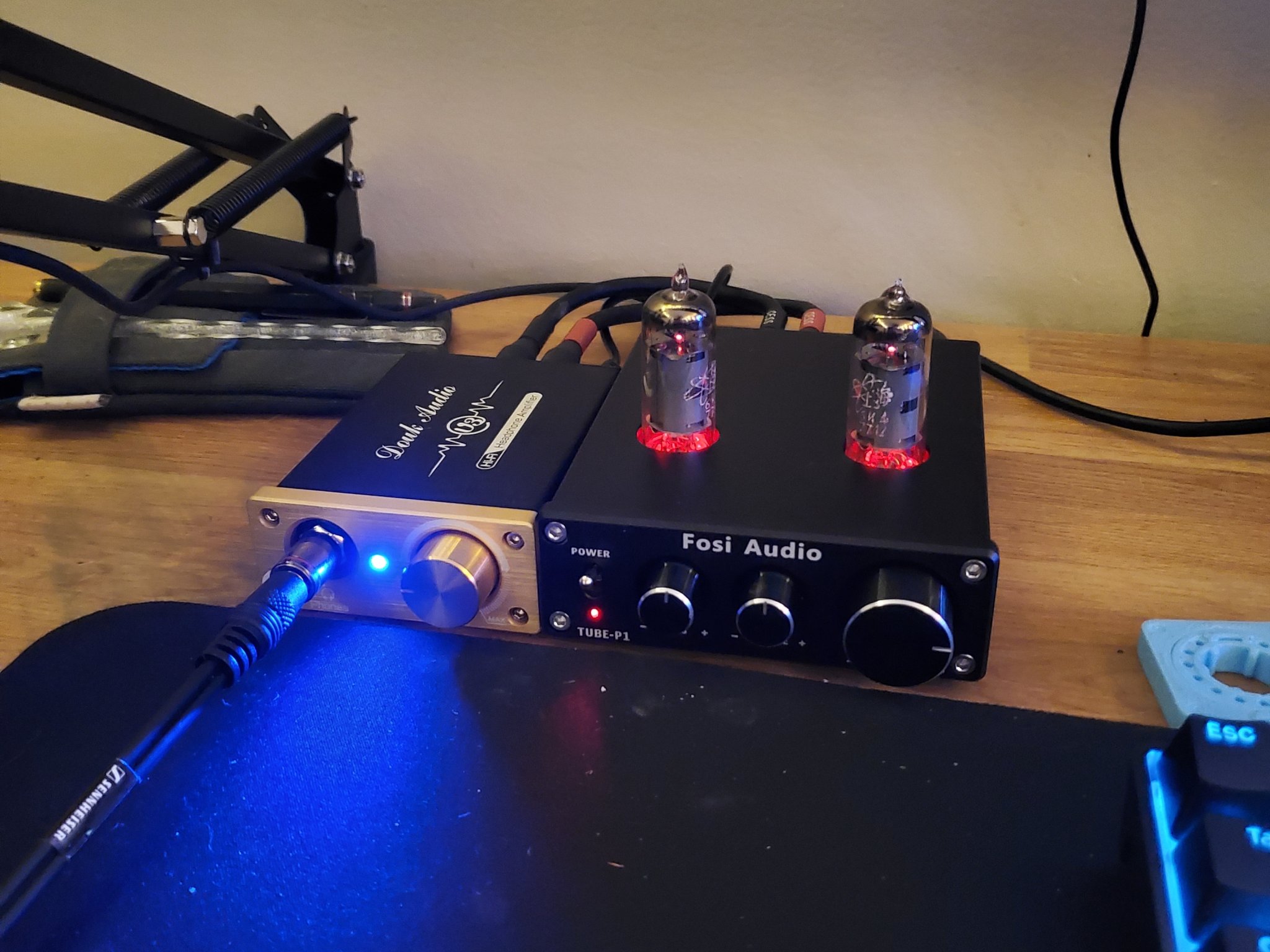 Giá đỡ mini HiFi cho Fosi Tube-P1 và Douk U3 Mini