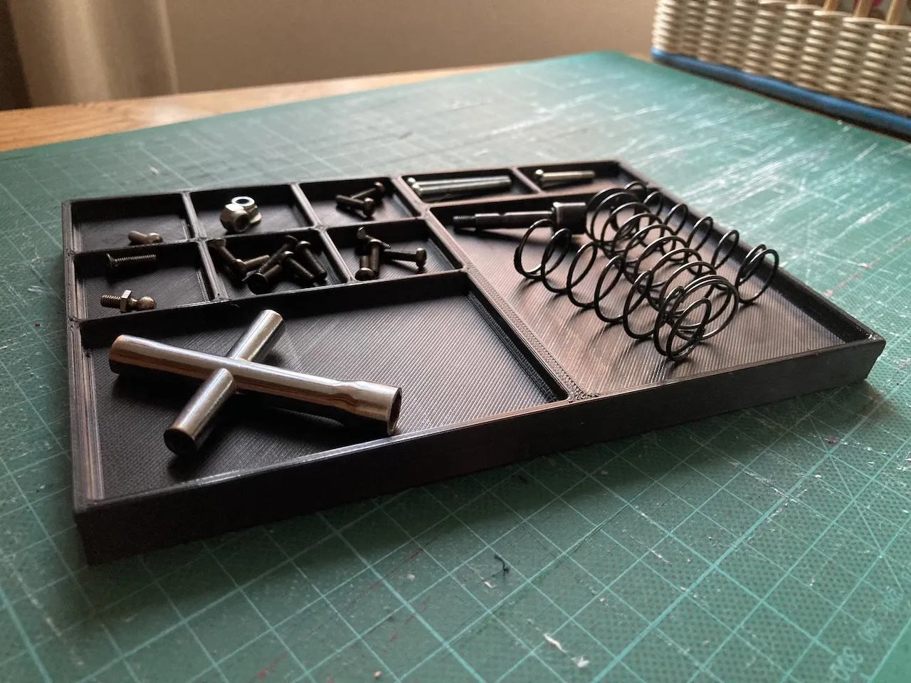 Khay đựng linh kiện từ tính cho sửa chữa và tổ chức vít