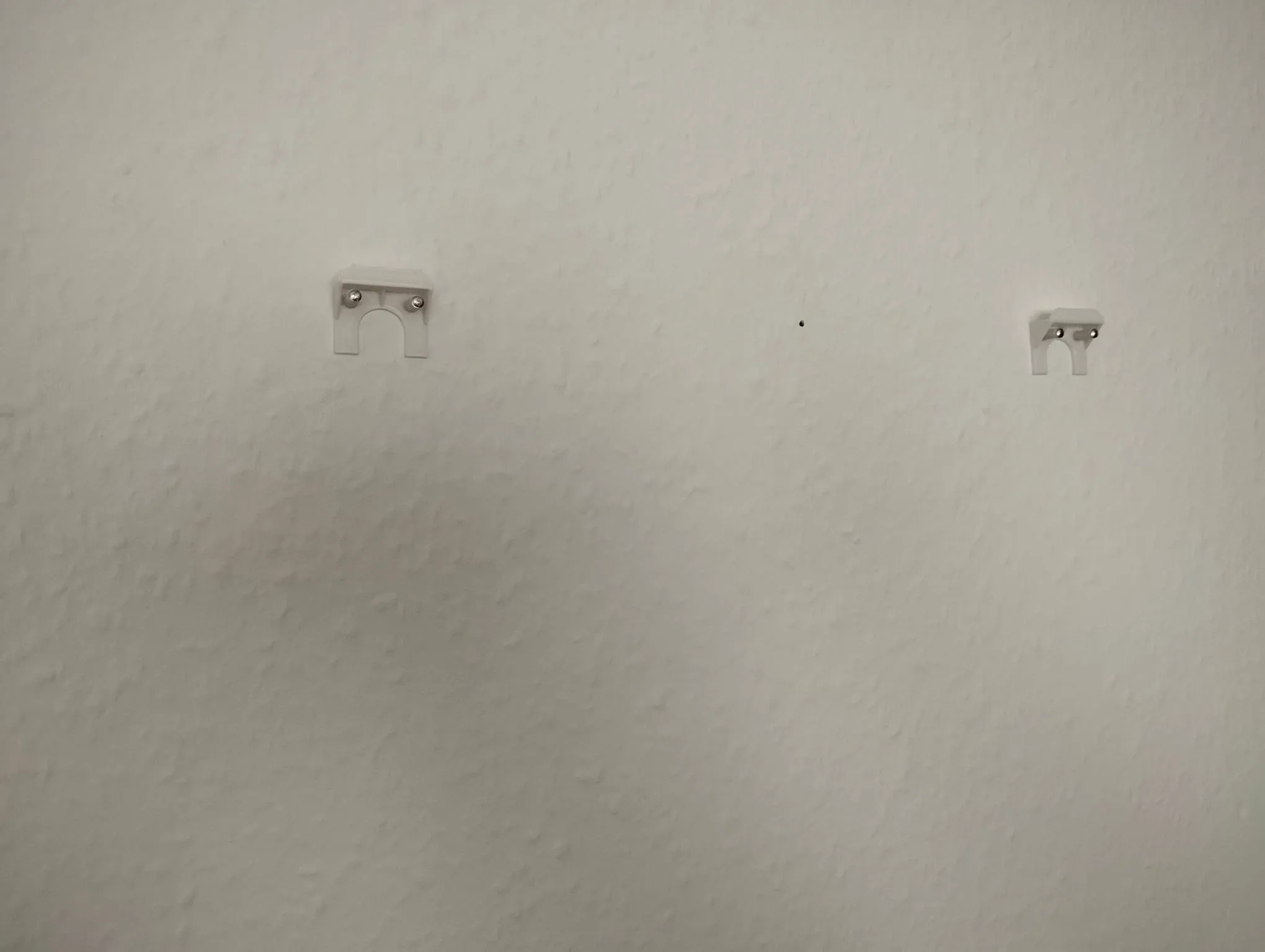 Giá treo khung ảnh Max Aab in 3D tiết kiệm chi phí vận chuyển