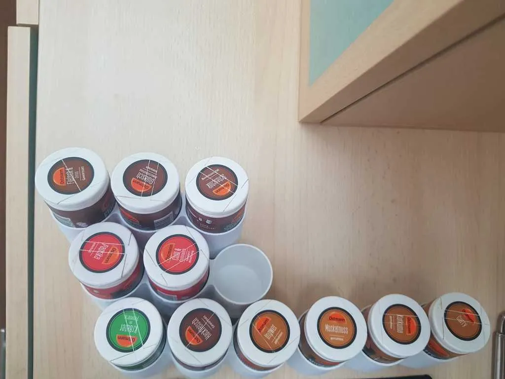 Giá đỡ gia vị Ostmann gắn tường với băng dính đôi