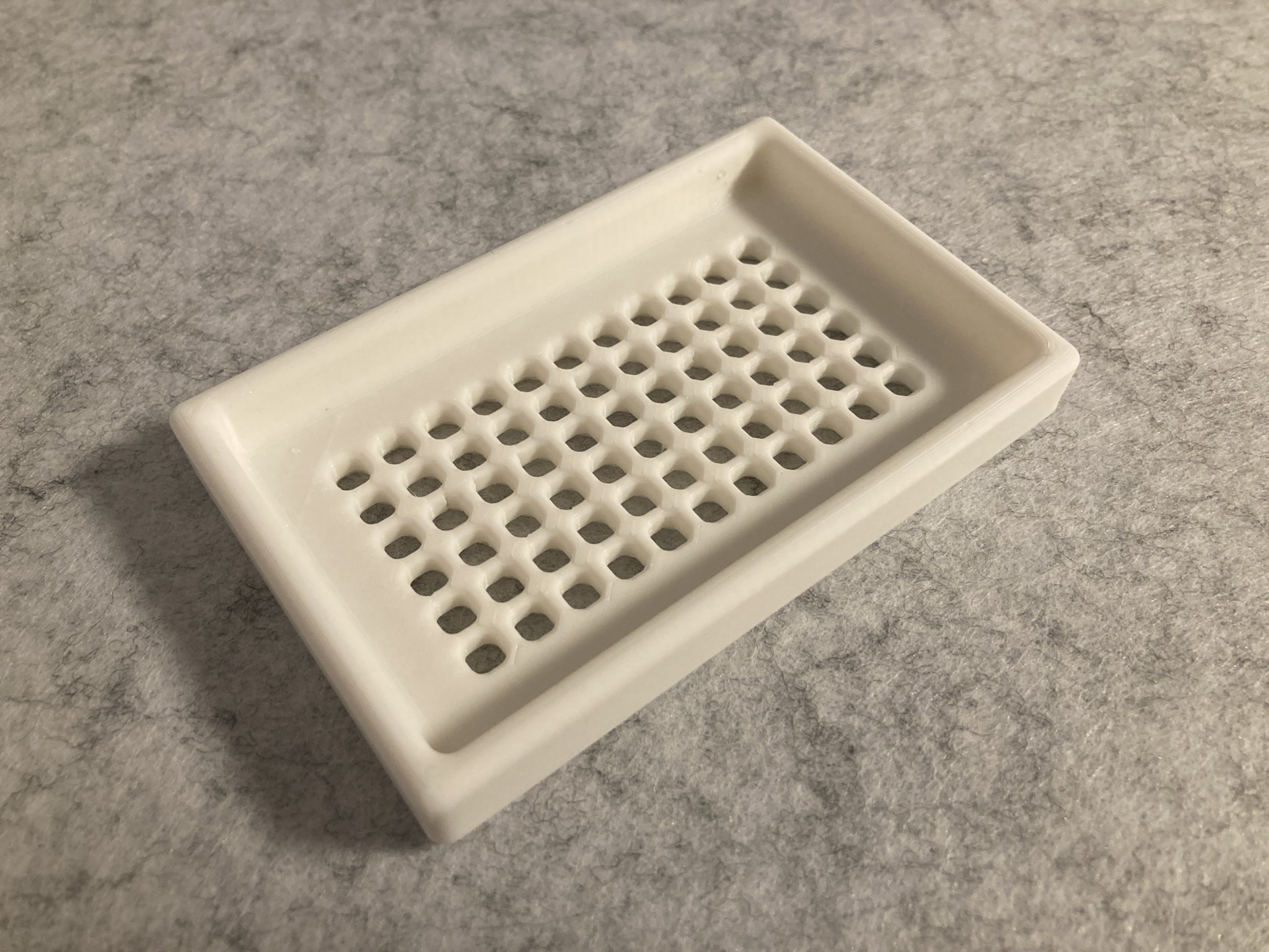 Đế xà phòng tiện lợi cho không gian tắm