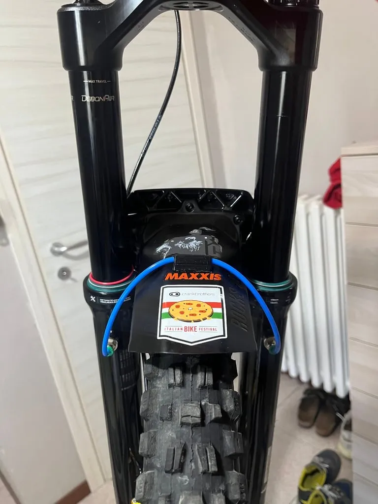 Bộ chuyển đổi AirLink RockShox Zeb cho xe đạp địa hình