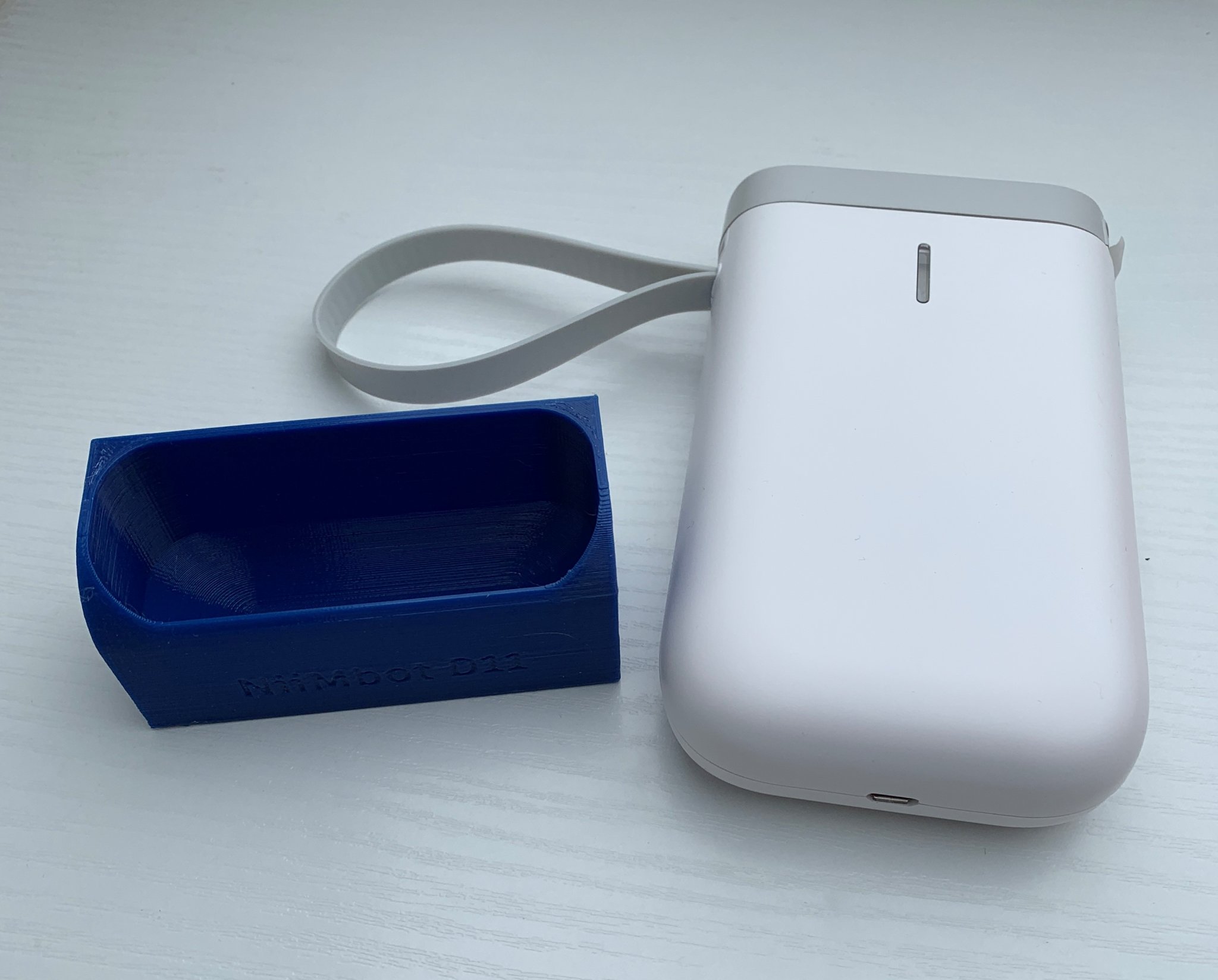 Giá đỡ cho máy in nhãn NiiMBOT D11