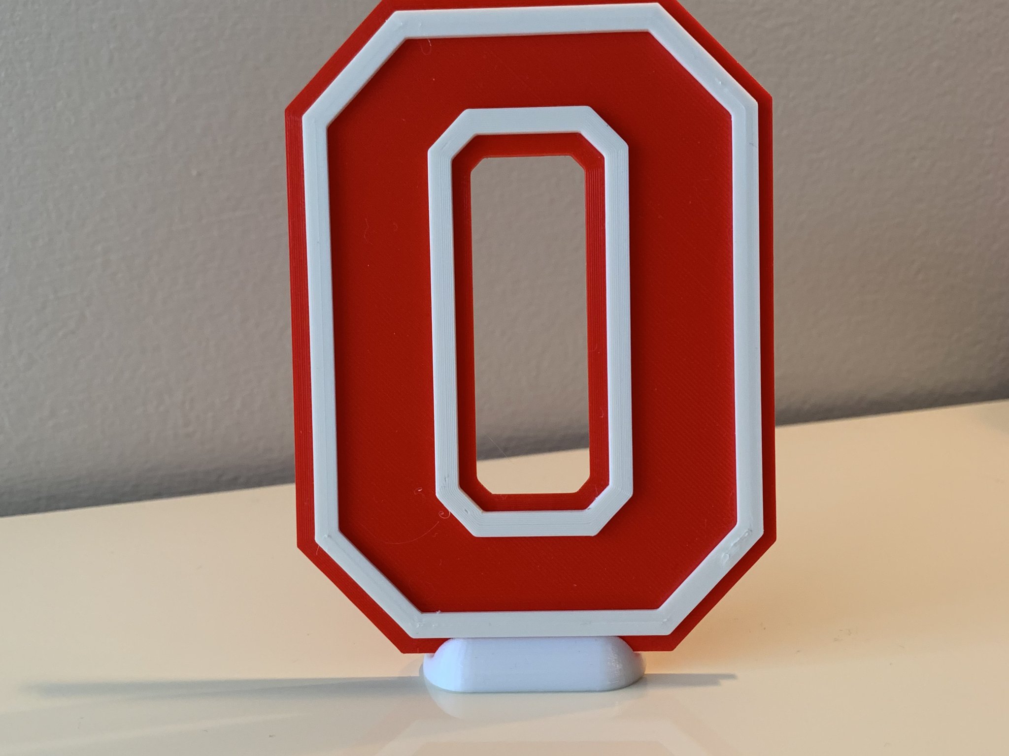 Chữ cái và số '0' 3D cho đội thể thao và màu trường học