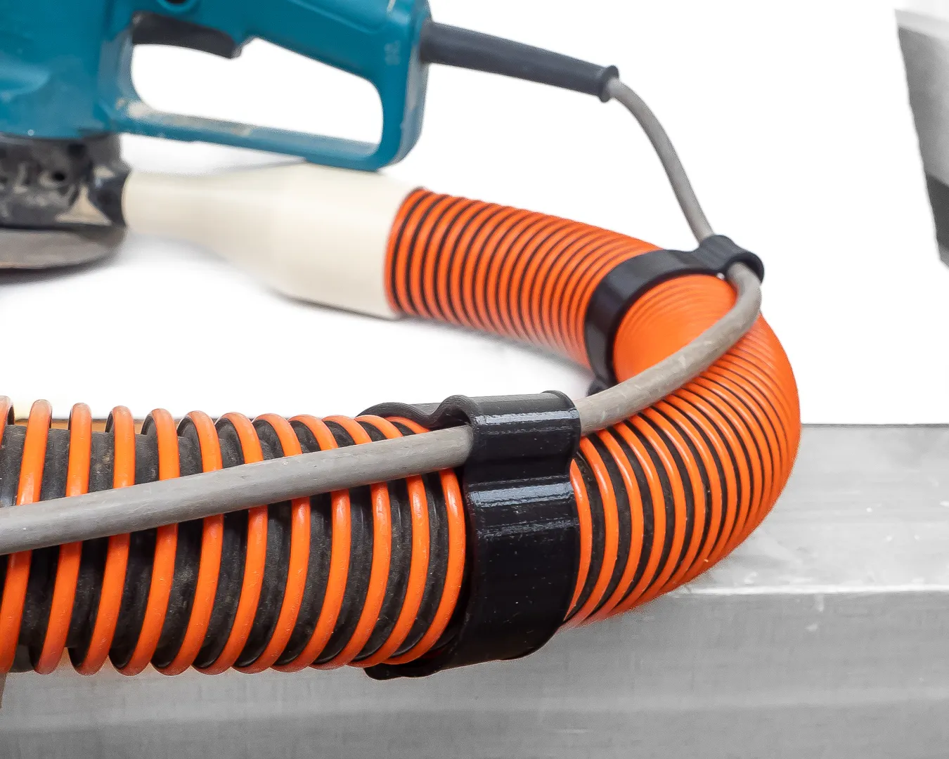 Kẹp cáp cho ống hút 50mm (2 inch) dùng cho máy công cụ