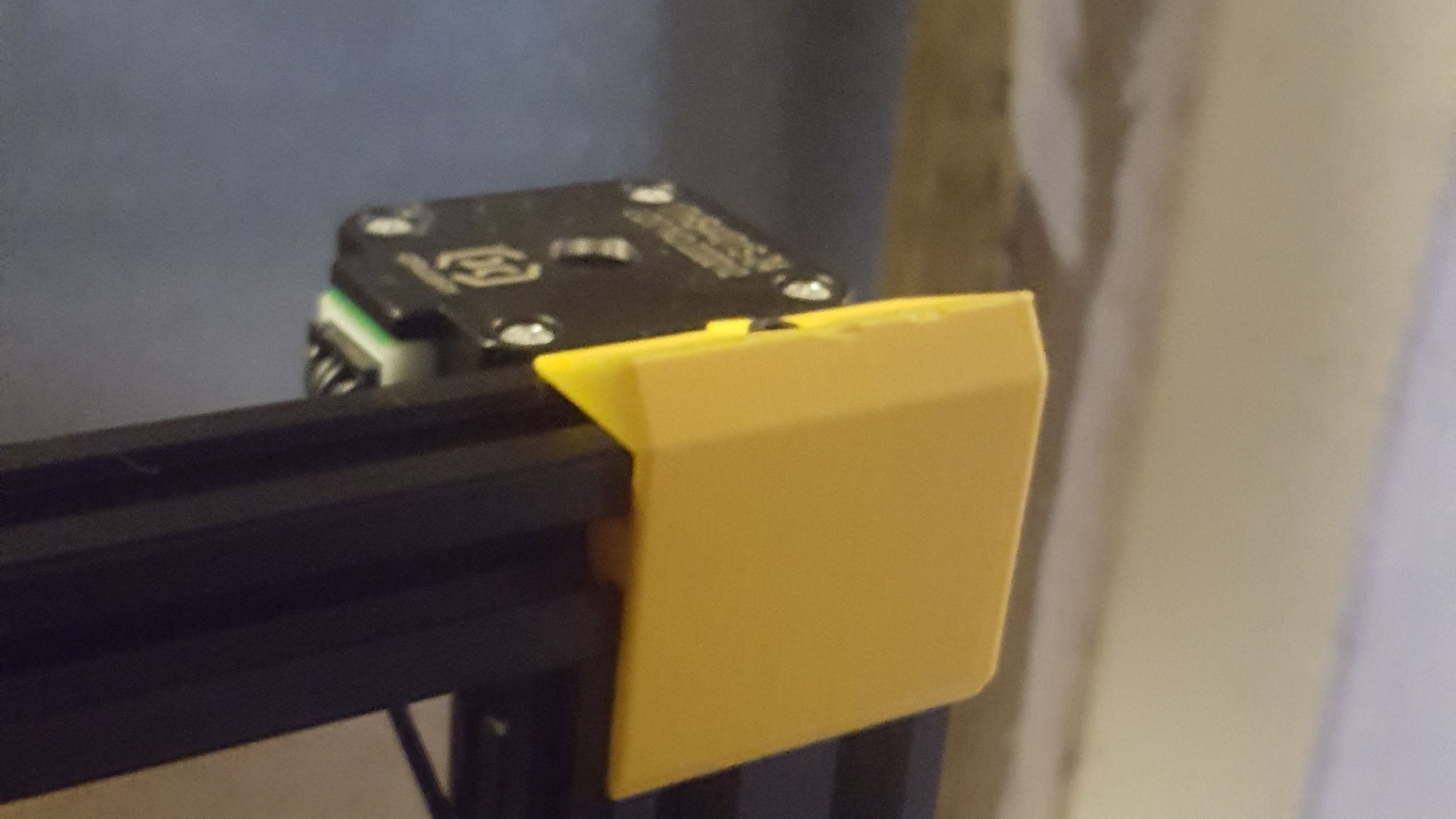 Bộ bảo vệ góc trên cho máy in Artillery Hornet