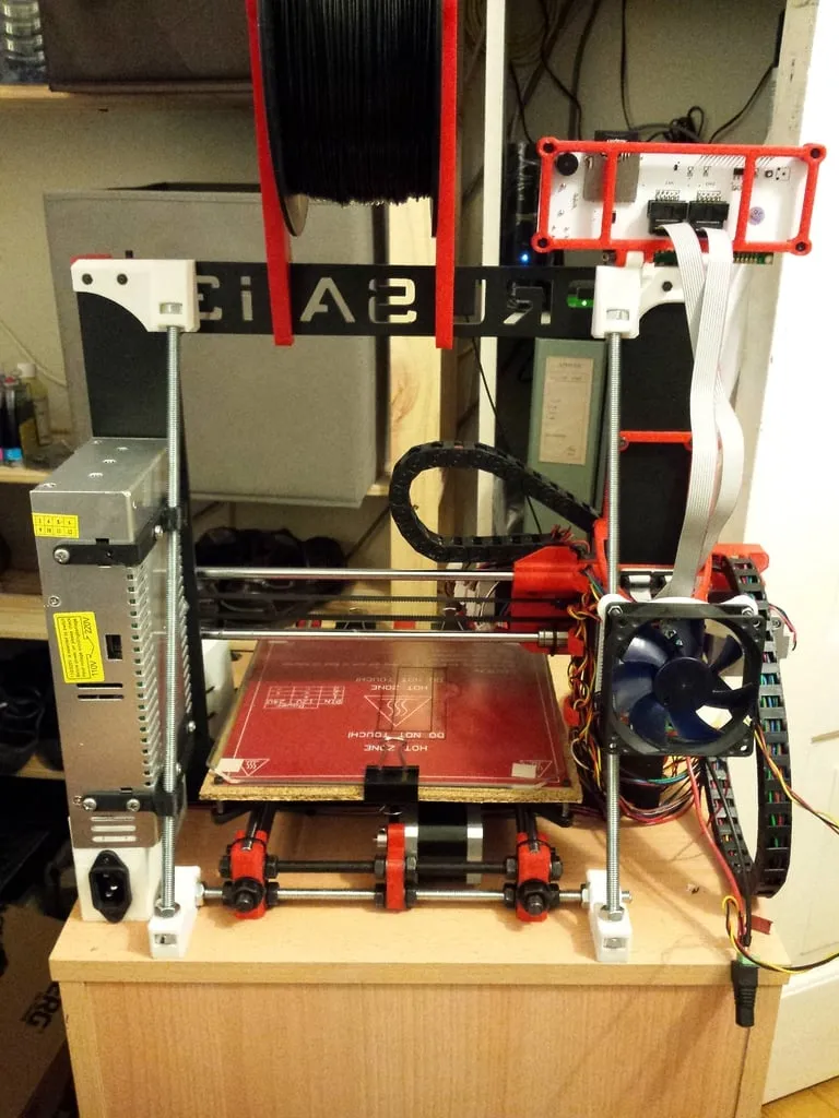 Giá đỡ khung cho máy in 3D Prusa i3 Hephestos (8mm và 10mm)